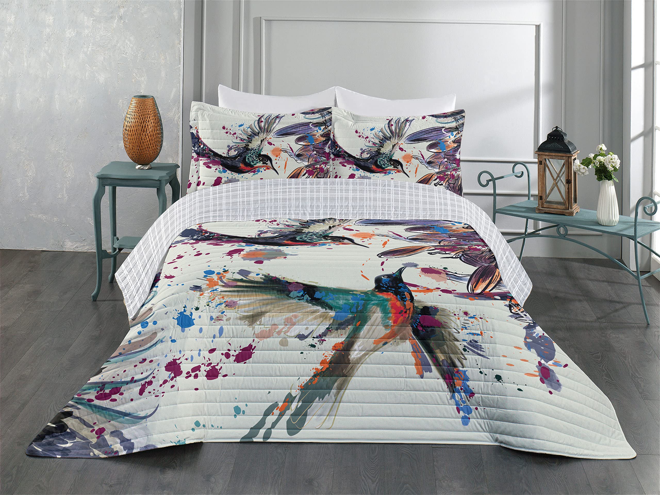 Ambesonne Hummingbird Reversible Queen Size Bedspread Set - Watercolor Floral Bird Design with Matching Pillow Shams, Microfiber Comforter in Dust Multicolor | Perfect for Bedroom Decor, Guest Room Makeover, and Bohemian Style Home Decor