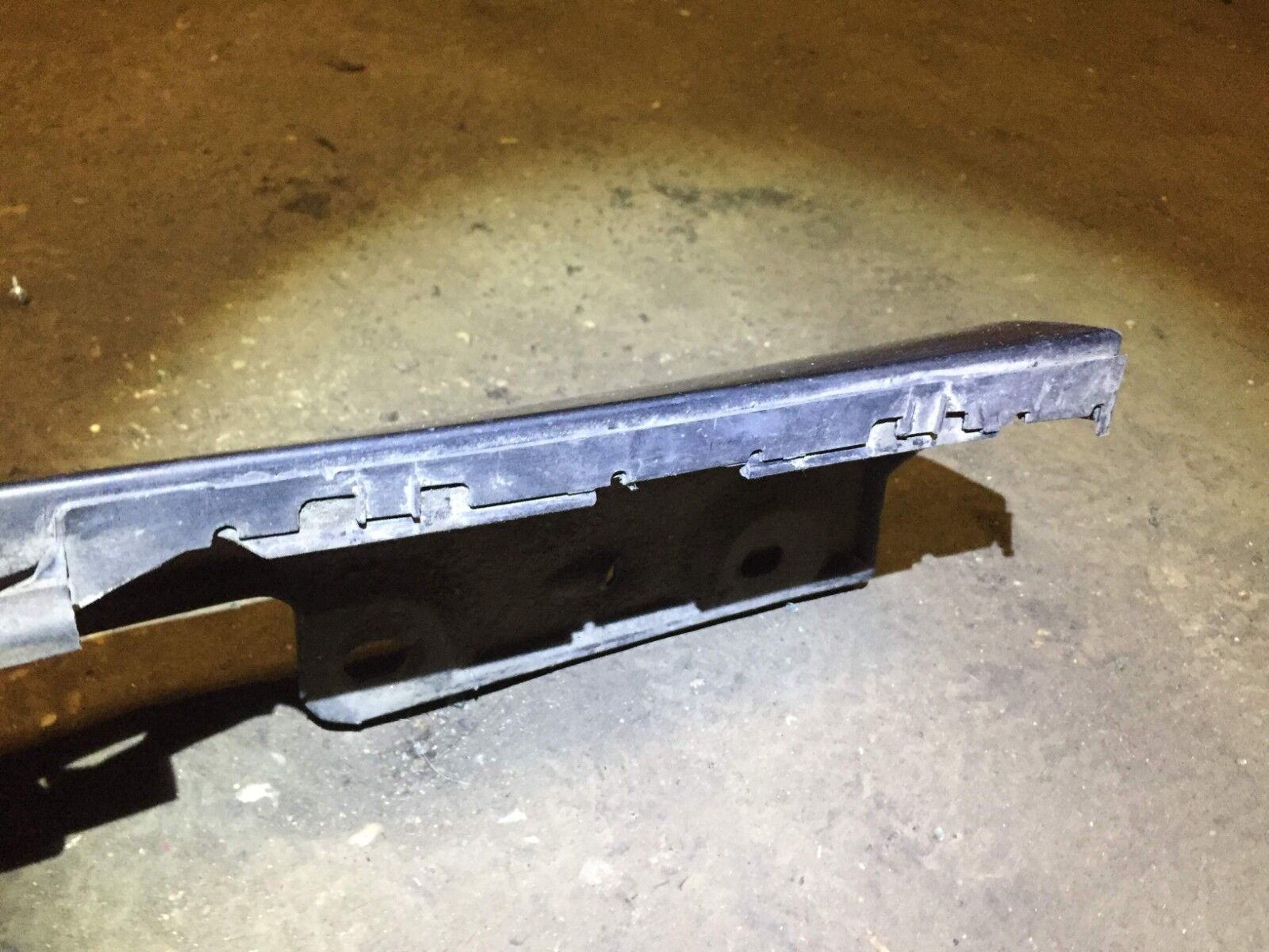 Mercedes C320 Left Driver Side Rocker Panel Skirt Molding OEM Replacement Part - Perfect for Car Body Repair & Customization