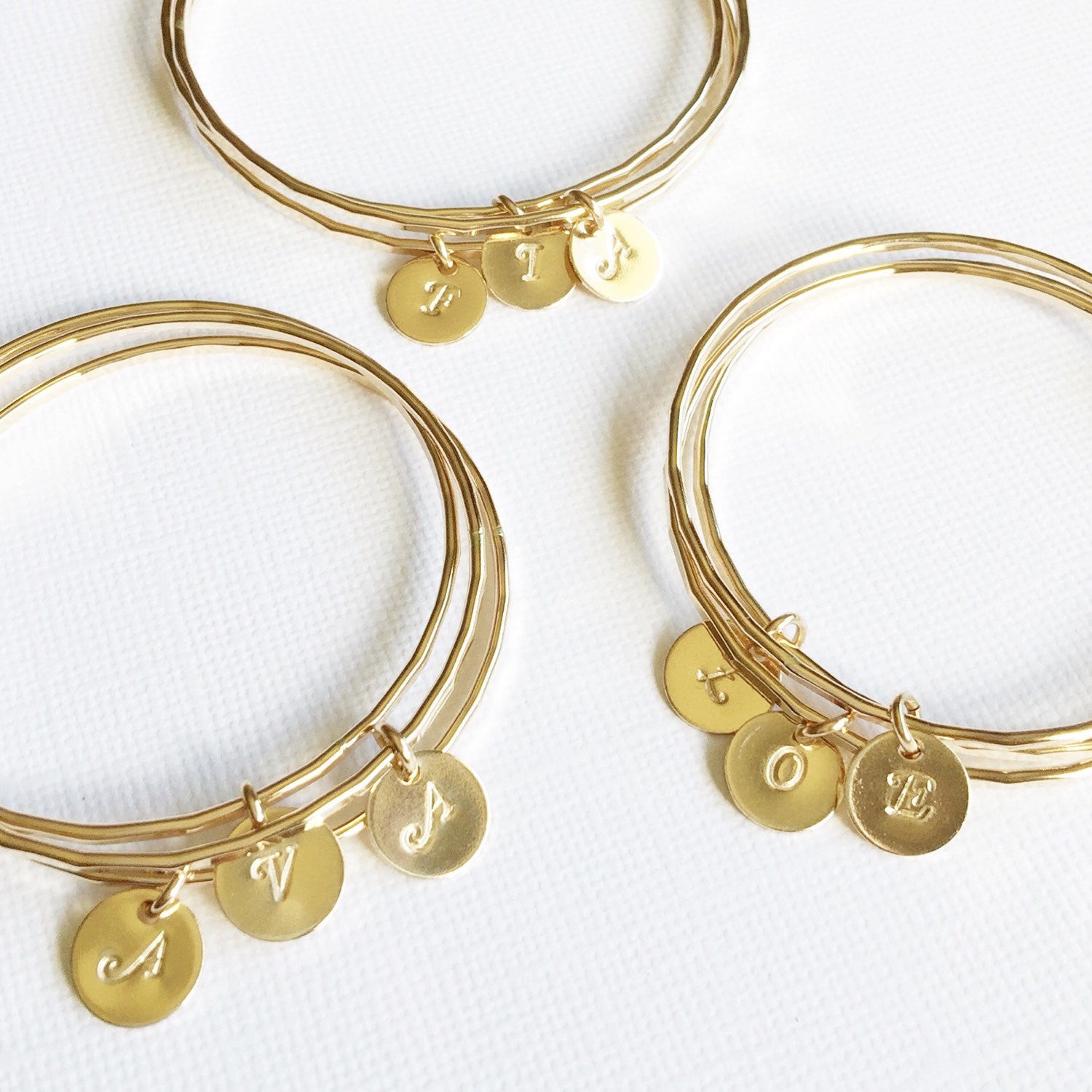 Stylish Bangle Kini (B259) - Trendy Women's Fashion Bracelet for Casual Wear, Parties & Everyday Accessories