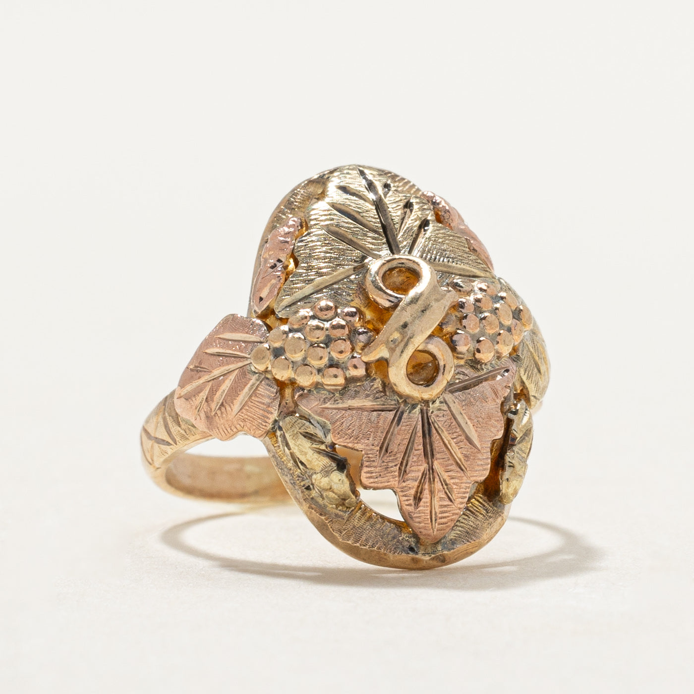 10K Gold Leaf Design Cocktail Ring for Women - Size 2.5 | Elegant Statement Jewelry for Parties, Weddings & Special Occasions