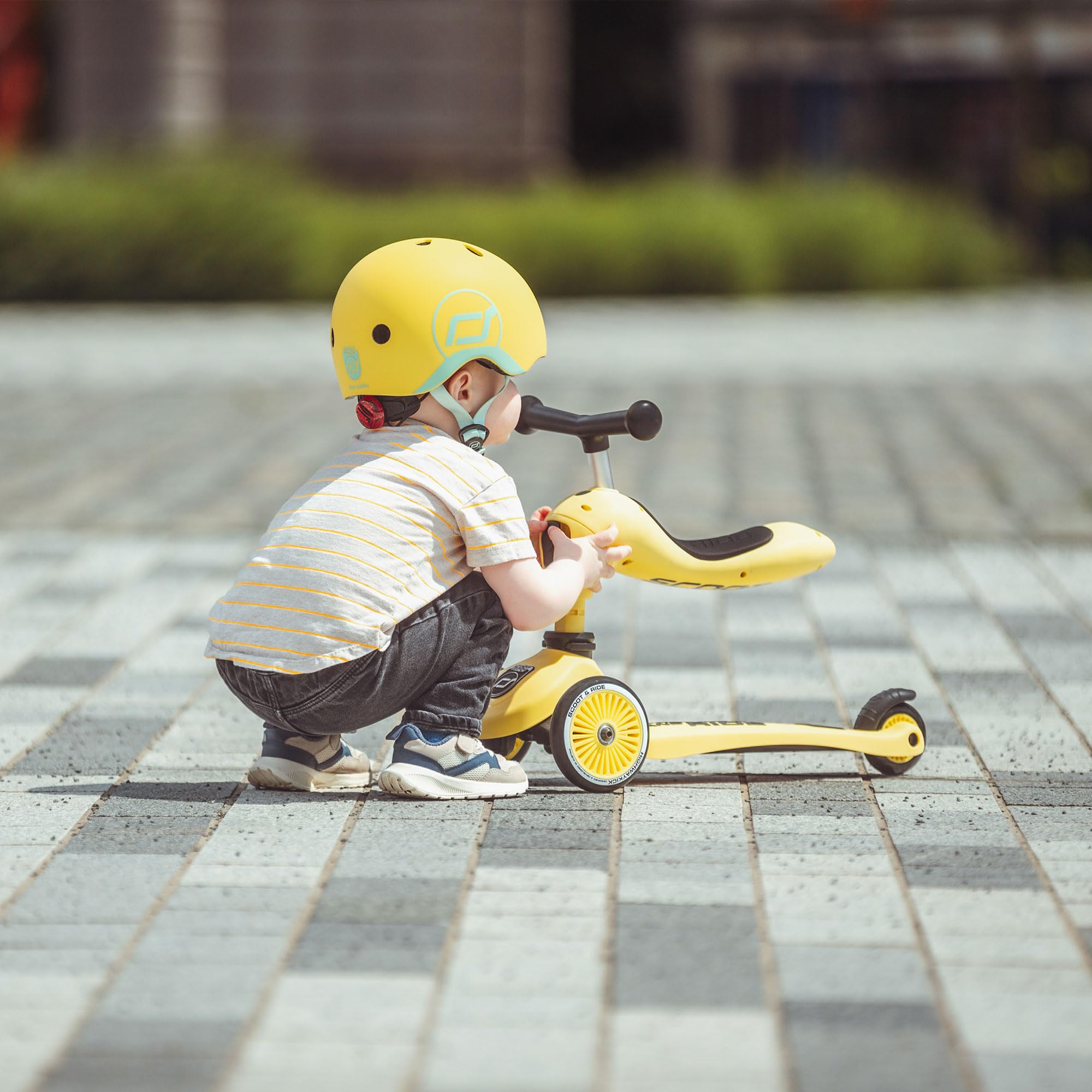 Scoot & Ride 2-in-1 Ride-On & Stand Kids Scooter for Toddlers Ages 1-5 | Highwaykick 1 Lemon | Outdoor Play, Park Adventures & Learning Balance for Preschoolers