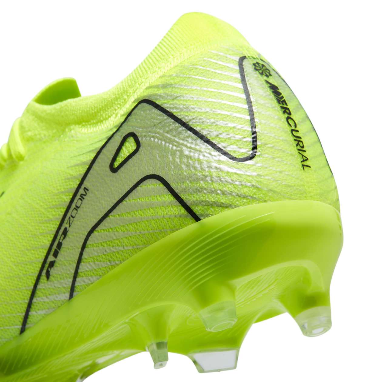 Nike Mercurial Vapor 16 Pro AG Pro Soccer Cleats - Lightweight Football Shoes for Men with Enhanced Traction - Perfect for Artificial Grass Training & Matches