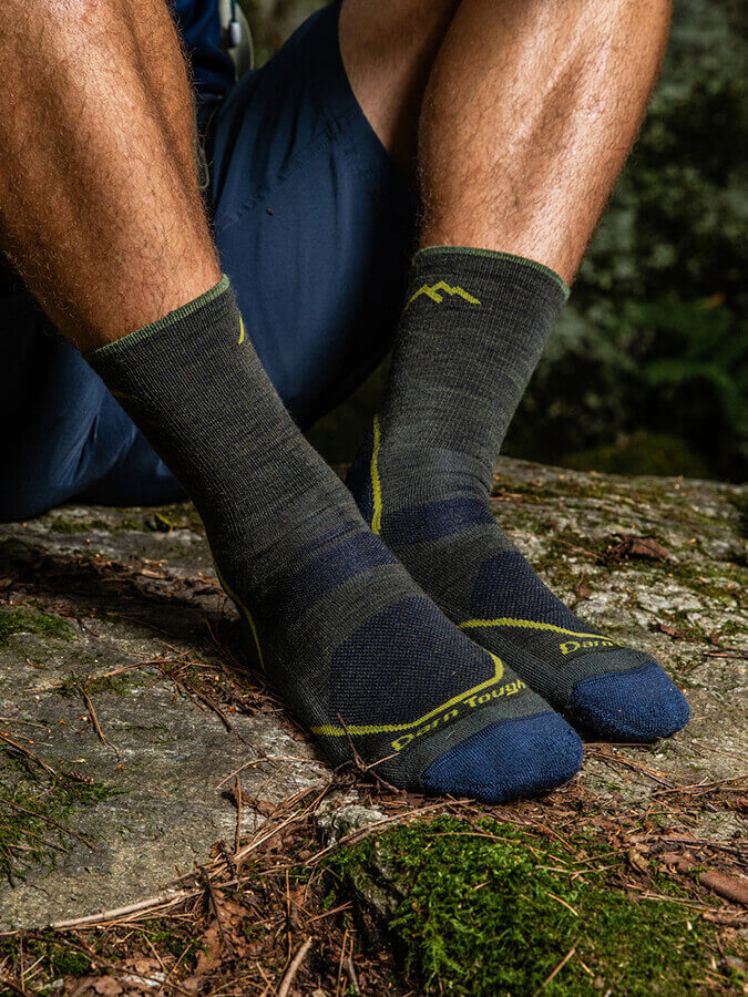 Darn Tough 1972 Light Hiker Micro Crew Lightweight Cushion Socks for Men - Hiking, Walking & Outdoor Adventures