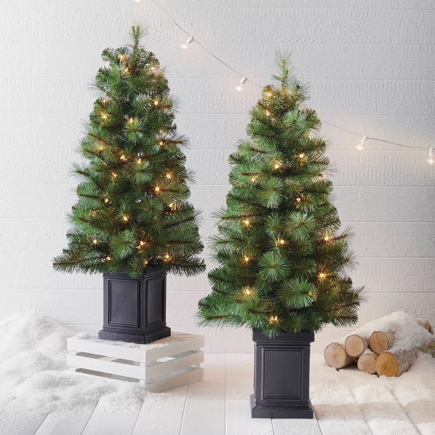 3.5' Pre-Lit Artificial Potted Foyer Tree with Mixed Cashmere - Perfect for Home Decor, Entryway, Living Room, and Holiday Decorations