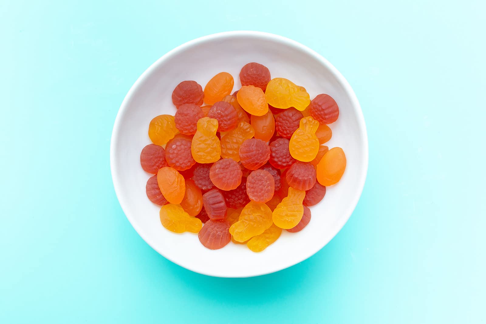 YumEarth Organic Tropical Flavored Fruit Snacks - 60 Pack (0.7oz Each) | Gluten Free, Vegan, Non-GMO, Allergy Friendly | No Artificial Flavors or Dyes | Perfect for School Lunches, Road Trips & Healthy Snacking