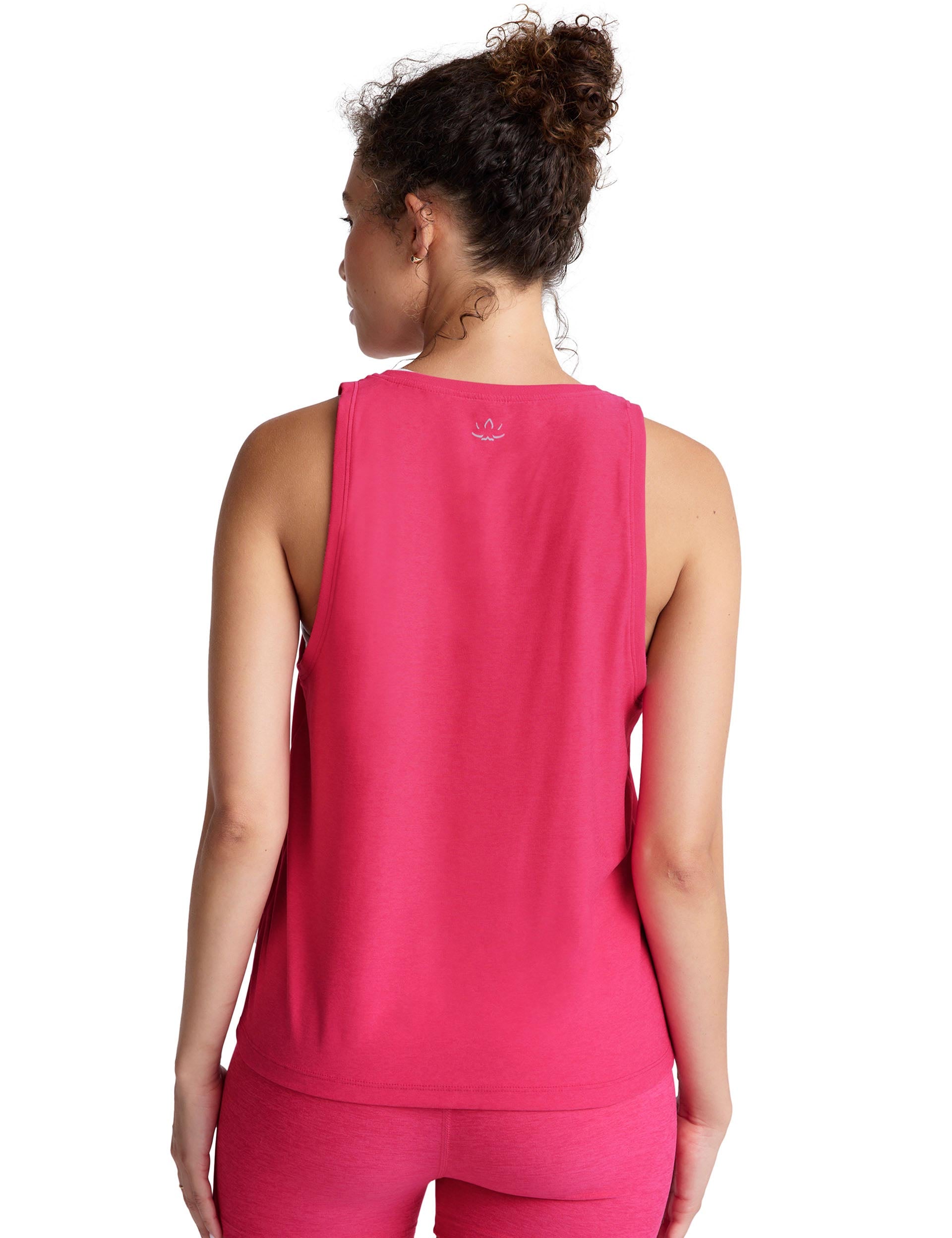 Featherweight Rebalance Tank Top - Vivid Pink Heather | Lightweight Comfort for Yoga, Gym & Everyday Wear