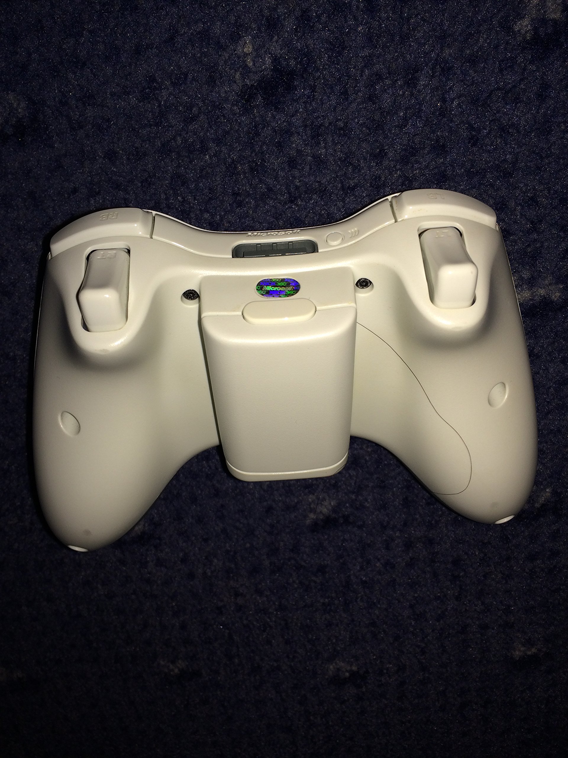Original Xbox 360 Wireless Controller for Gaming - Compatible with Xbox 360 & PC - Ergonomic Design for Comfortable Play - Perfect for Home Entertainment & Multiplayer Gaming Sessions