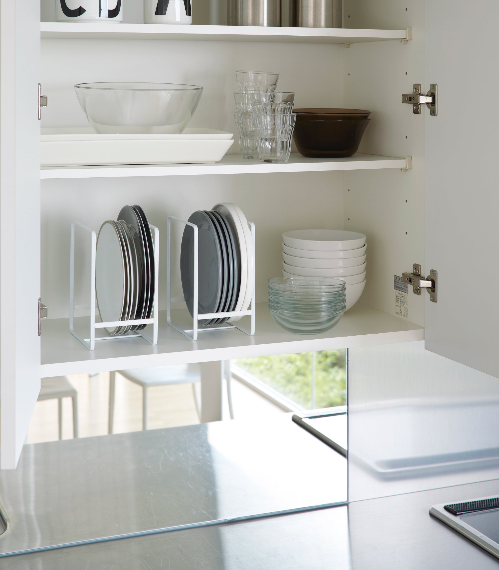 Stainless Steel Plate Holder - Durable & Rust-Proof Kitchen Organizer for Dining Table, Buffet, or Restaurant Use