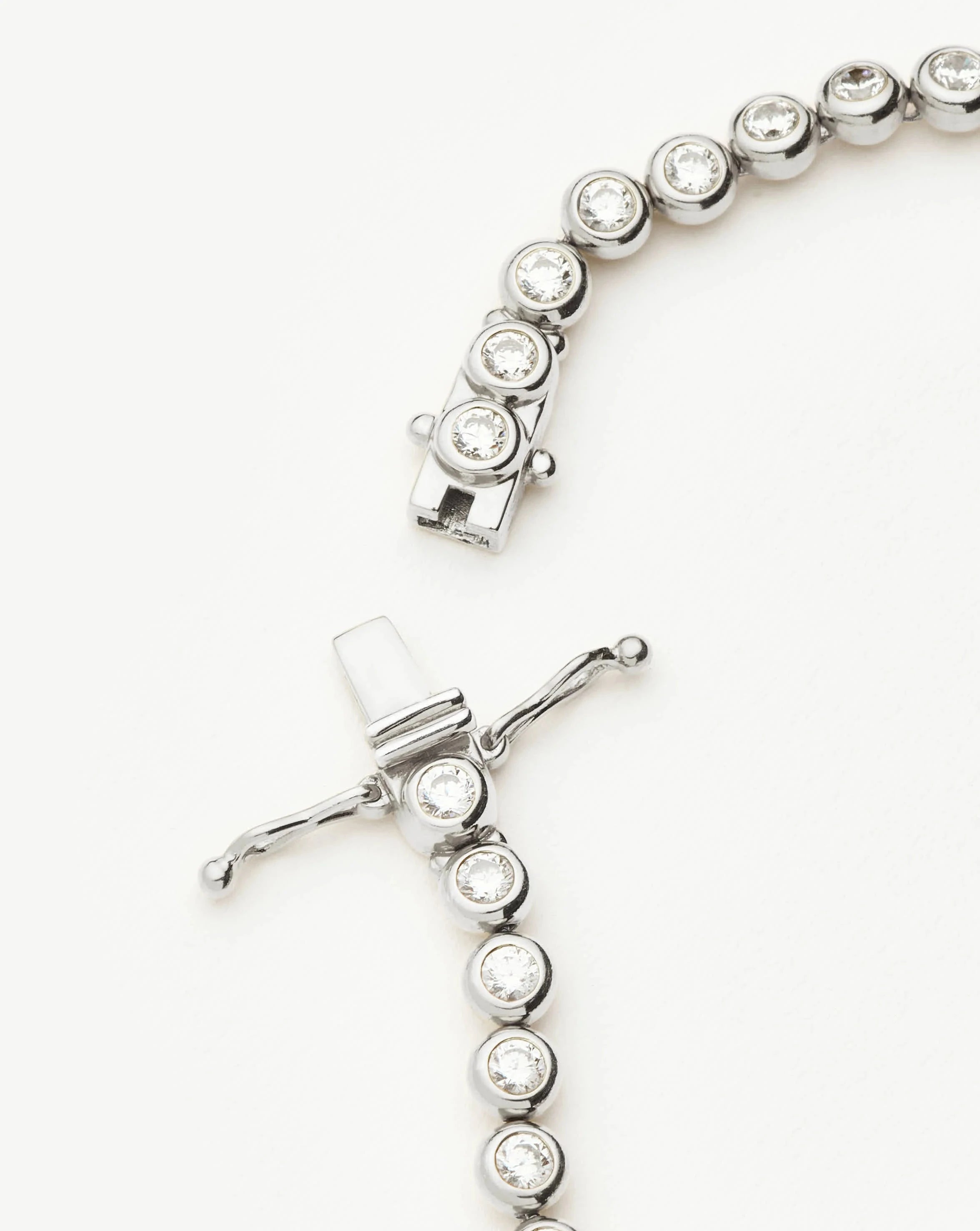 Elegant Sterling Silver Tennis Bracelet with Cubic Zirconia Stones | Perfect for Women's Everyday Wear, Special Occasions & Gift Giving