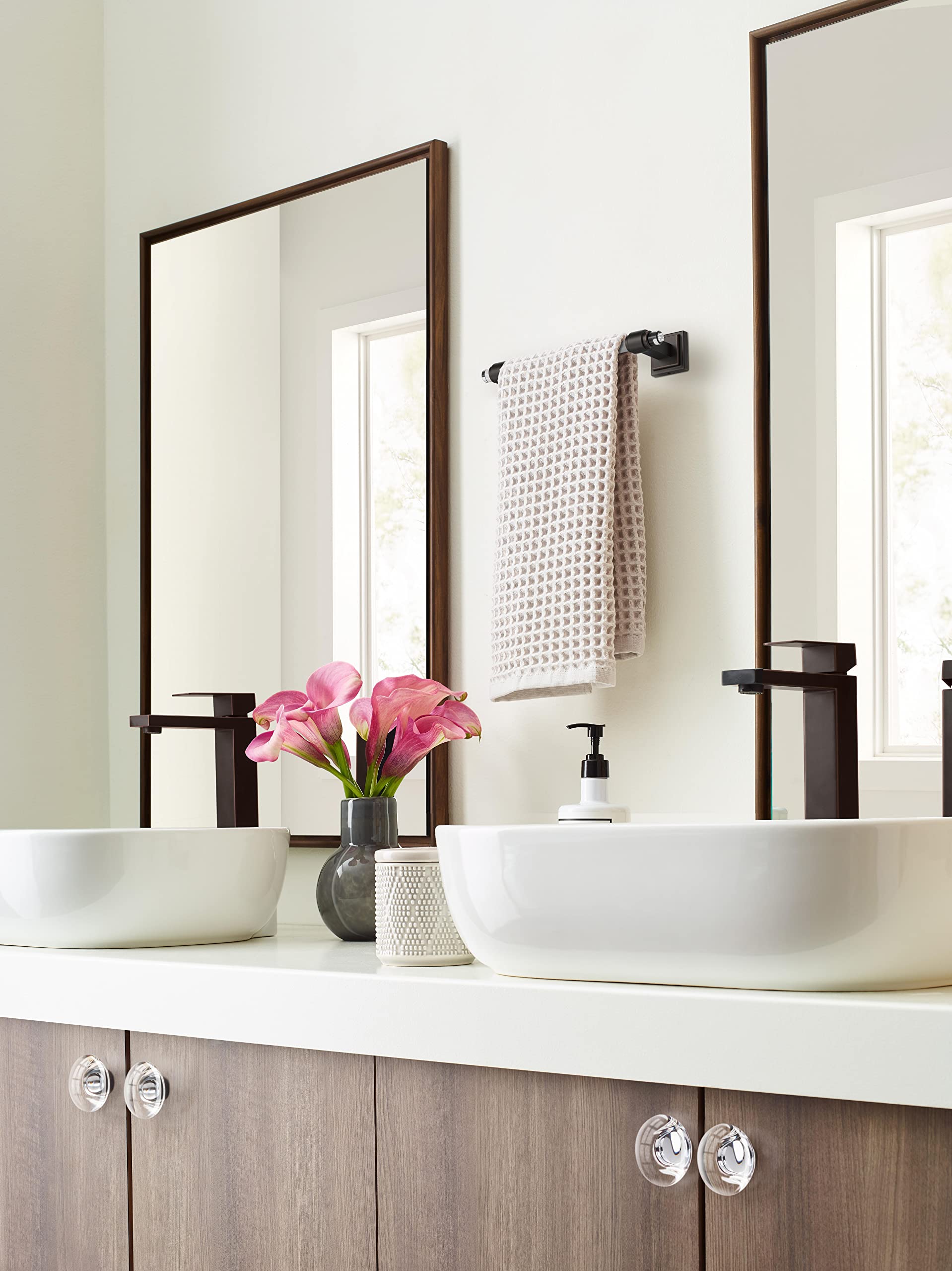 Amerock BH36065CORB 8-Inch Oil-Rubbed Bronze Towel Bar - Modern Bathroom Towel Rack Holder for Bathrooms, Powder Rooms & Spa Areas | Glacio Collection | Durable Bath Hardware & Accessories (203mm)