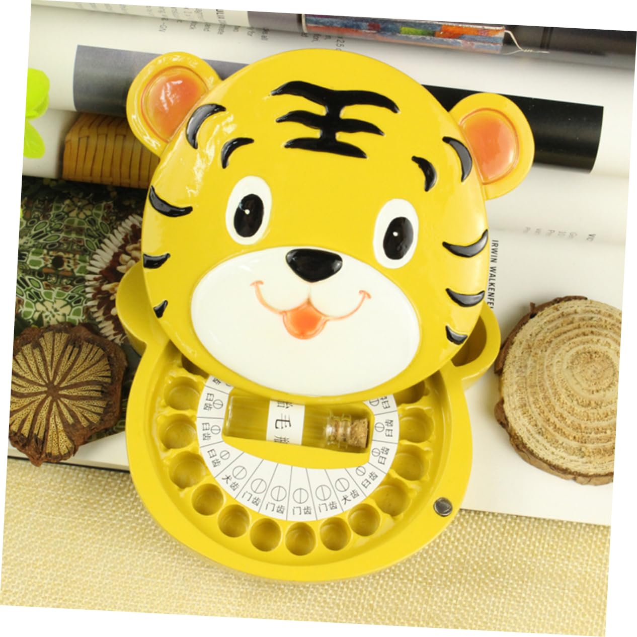 Cute Baby Tooth Keepsake Box with Tiger Pattern - Newborn Hair Storage Organizer for Baby Shower Gifts | Perfect for First Tooth, Hair Lockets & Milestone Memories