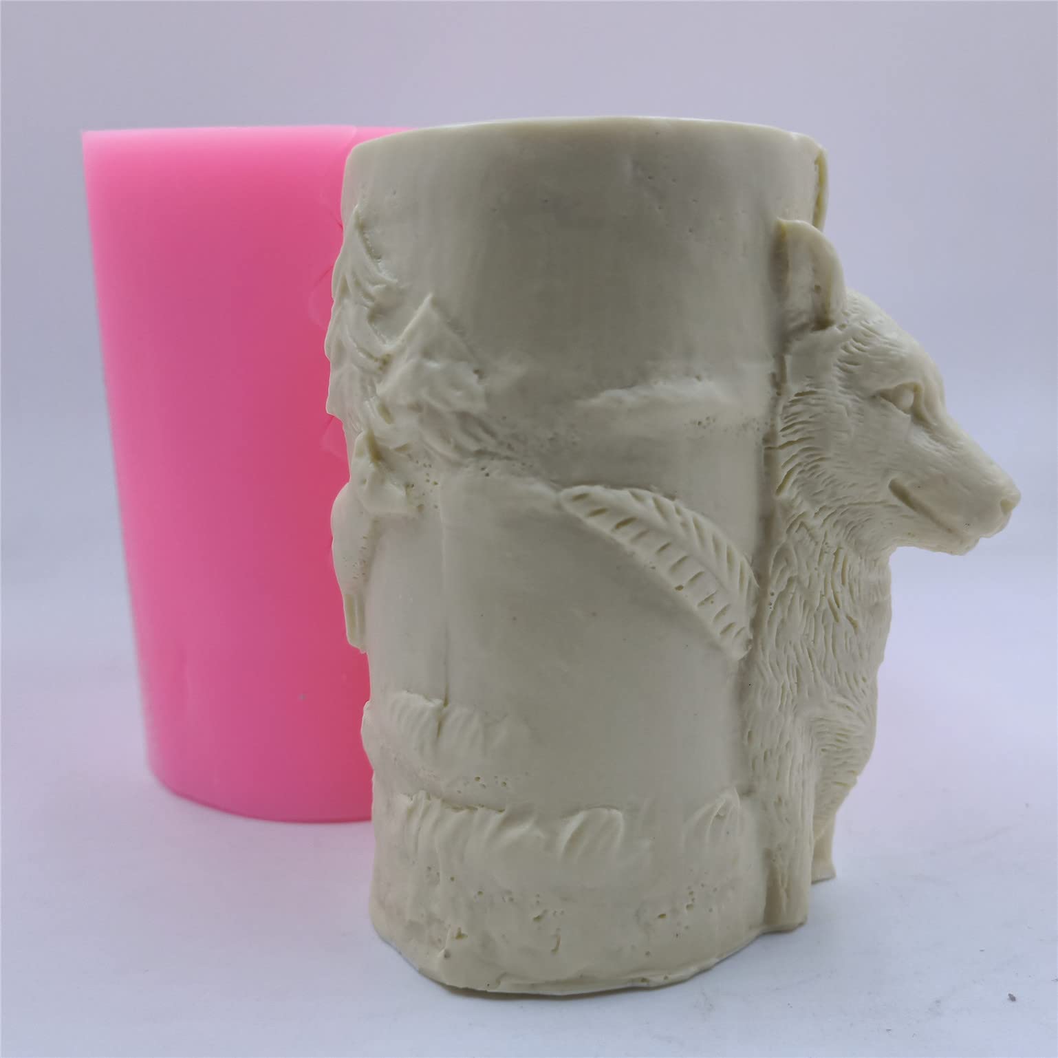 Wolf Design 3D Silicone Candle Mold - DIY Pillar Candle Wax Molds for Animal Resin Gypsum Crafts, Handmade Candle Making Supplies (Perfect for Home Decor, Wedding Centerpieces & DIY Craft Projects)