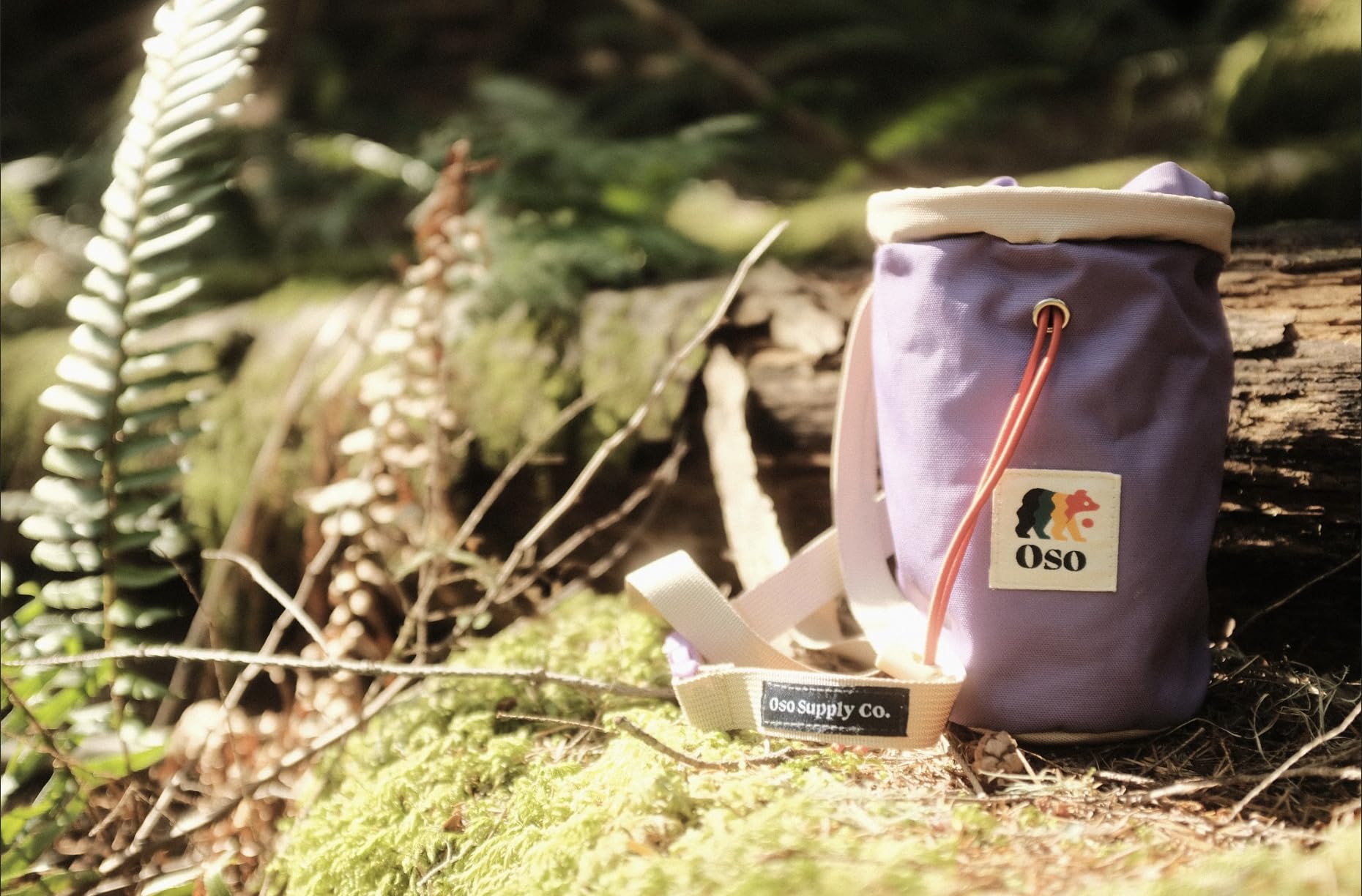 Premium Rock Climbing Chalk Bag with Quick-Clip Belt & Zippered Pockets - Durable Bouldering Chalk Bucket for Indoor/Outdoor Climbing Gyms, Sport Climbing & Training - Ideal for Climbers & Fitness Enthusiasts