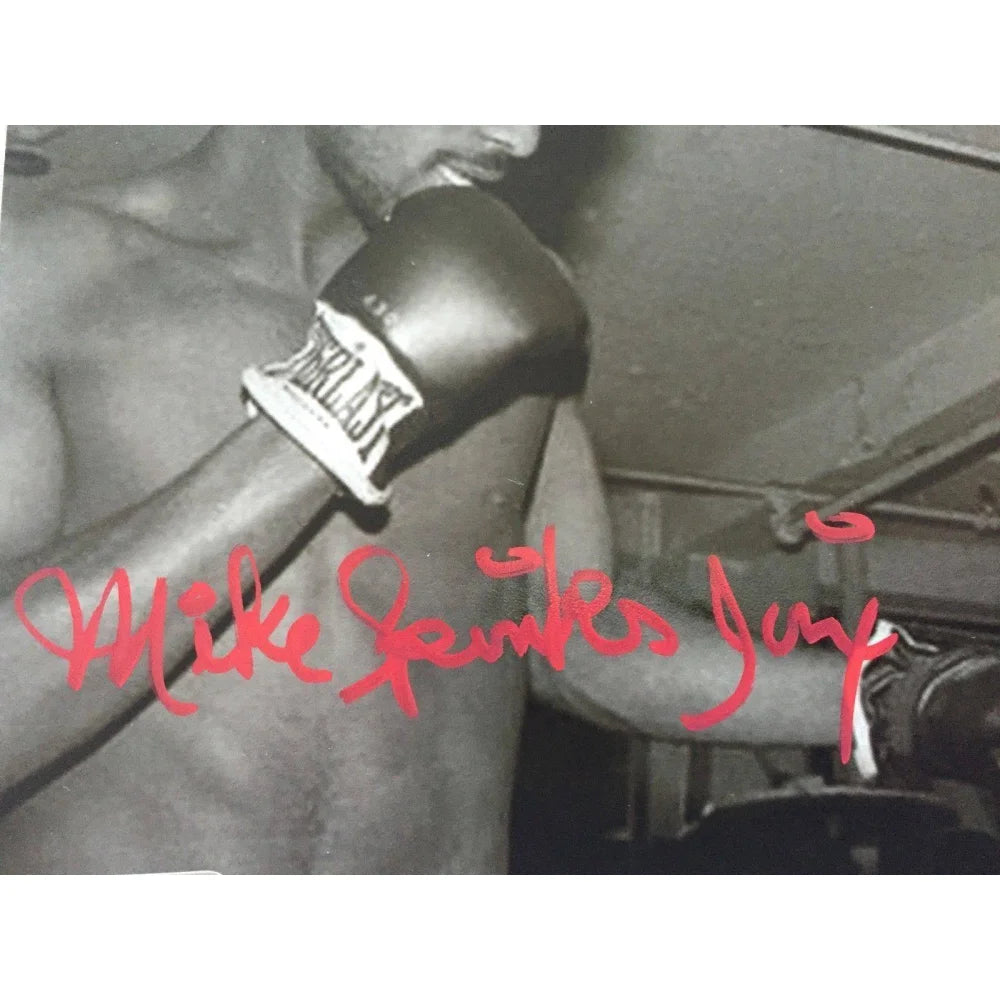 Leon vs Michael Spinks Dual Signed 8x10 Photo with COA - Limited Edition #/20 - Muhammad Ali & Mike Tyson Autographs - Boxing Memorabilia for Collectors & Sports Fans - Perfect for Man Cave, Sports Bar, or Gift