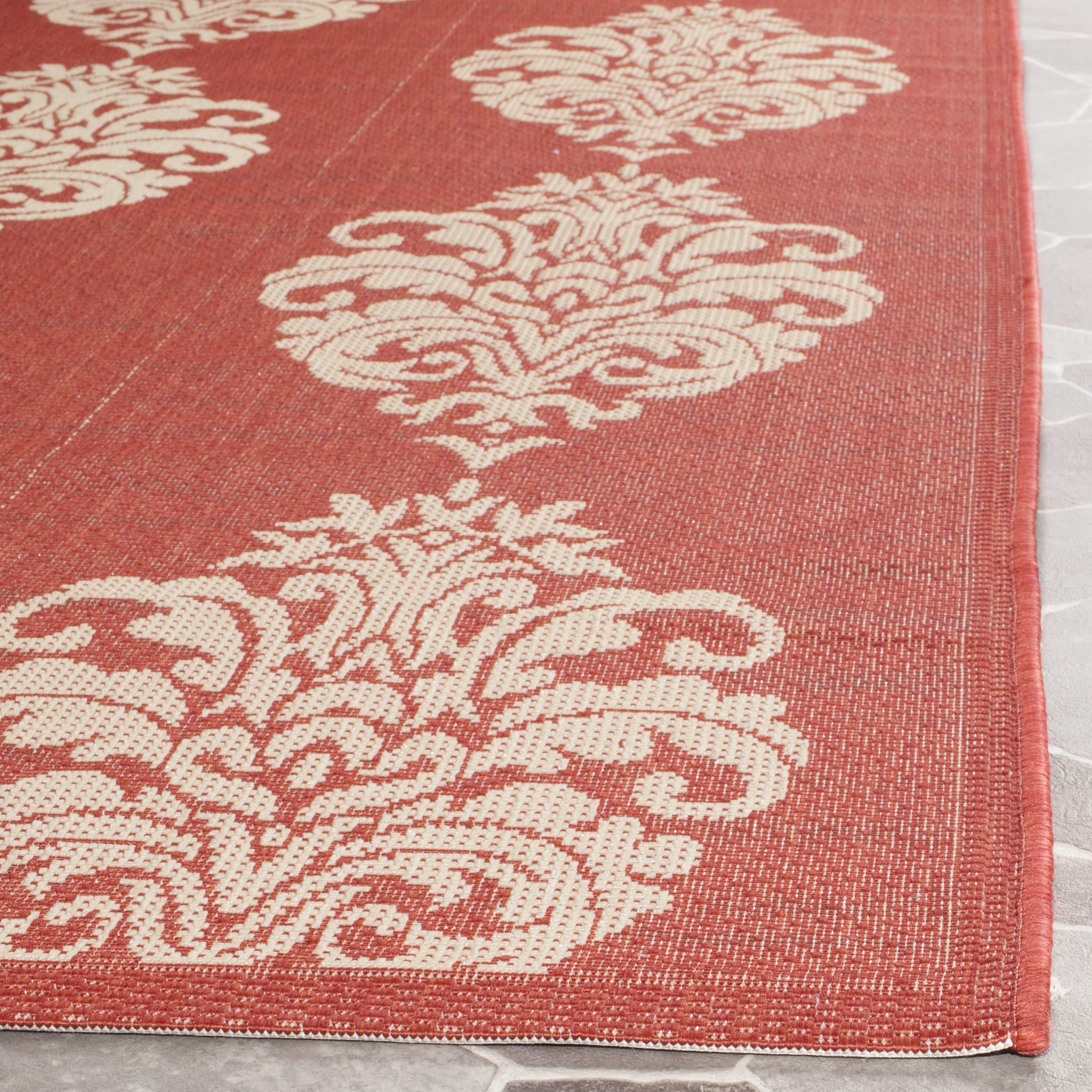 SAFAVIEH Courtyard Collection 6'7