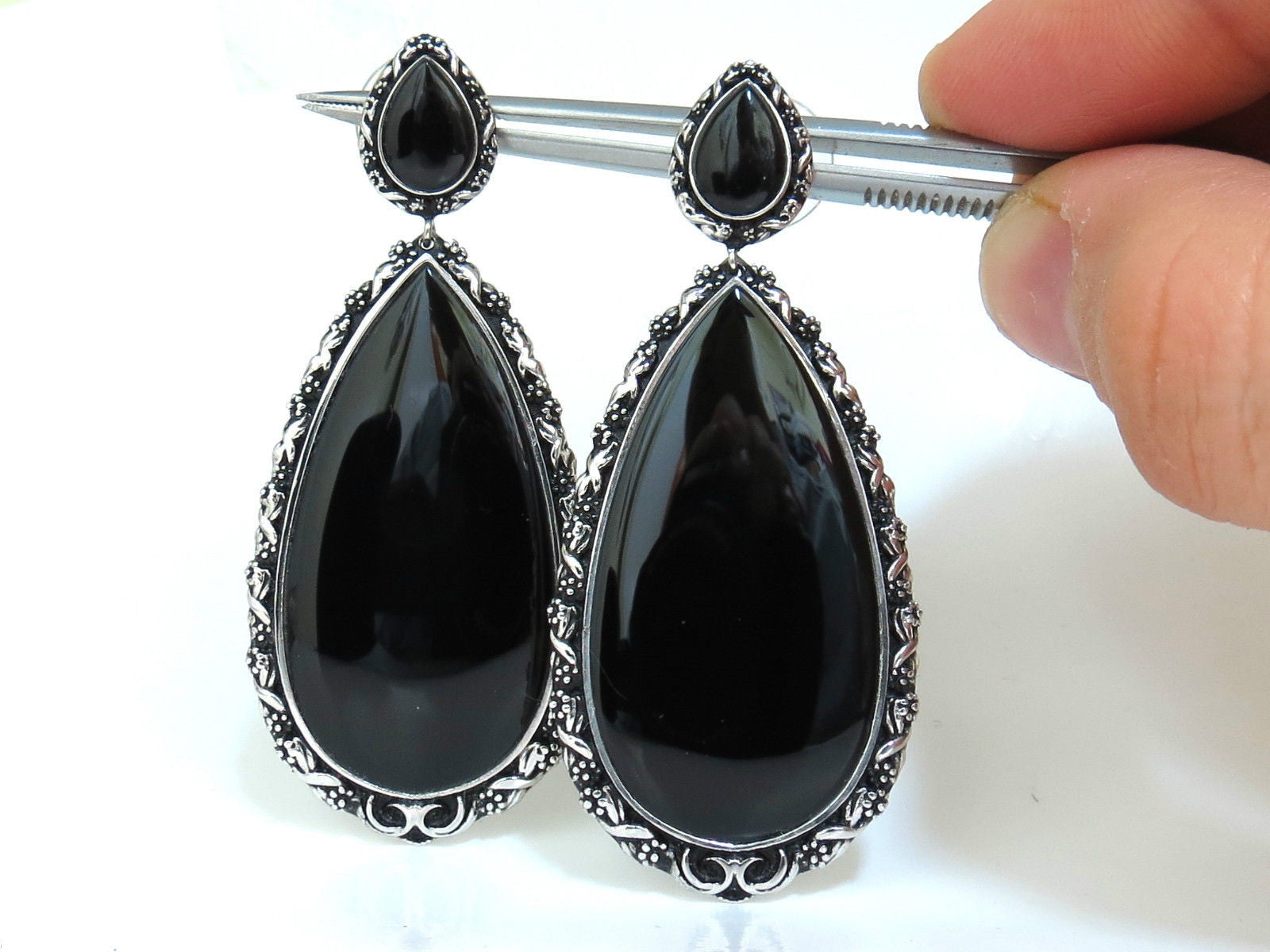 18KT Gothic Revival Gilt Deco Natural Jet Black Onyx Dangle Earrings – Elegant Vintage Jewelry for Women, Perfect for Weddings, Parties & Special Occasions