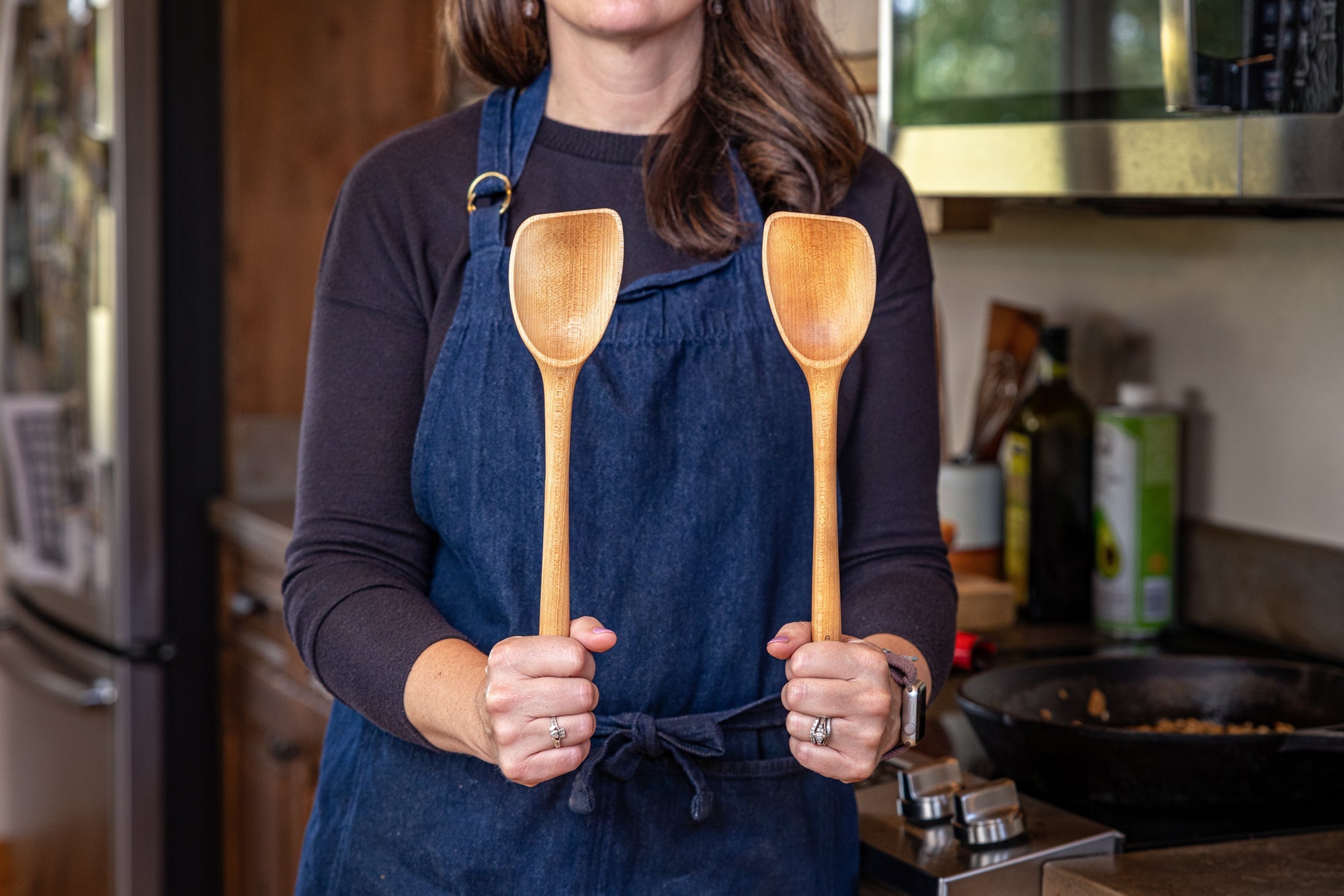 Stainless Steel Scraper Spoon - Multi-Purpose Kitchen Tool for Mixing, Folding & Serving - Perfect for Baking, Cooking & Food Prep