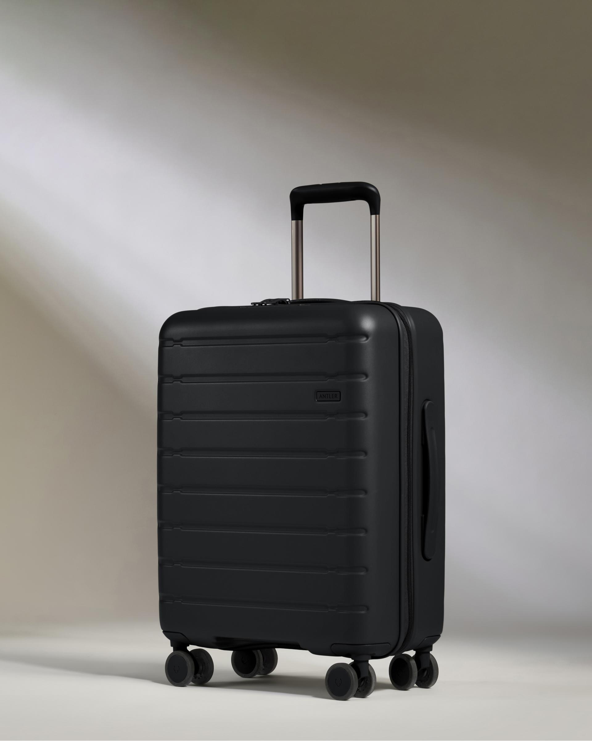 Expandable Carry on Luggage in Midnight Black - Stamford 2.0 Lightweight Suitcase with 360° Spinner Wheels for Air Travel, Business Trips & Weekend Getaways