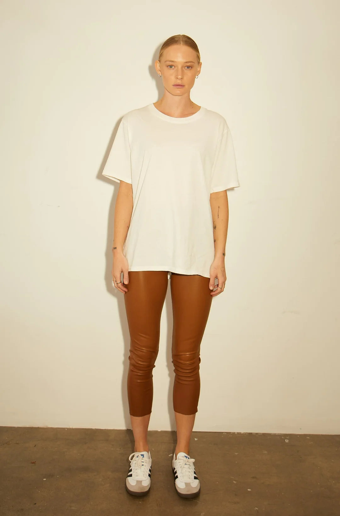 Premium Capri Leather Leggings for Women - High Waist Faux Leather Pants in Walnut Brown - Perfect for Yoga, Workout & Casual Wear
