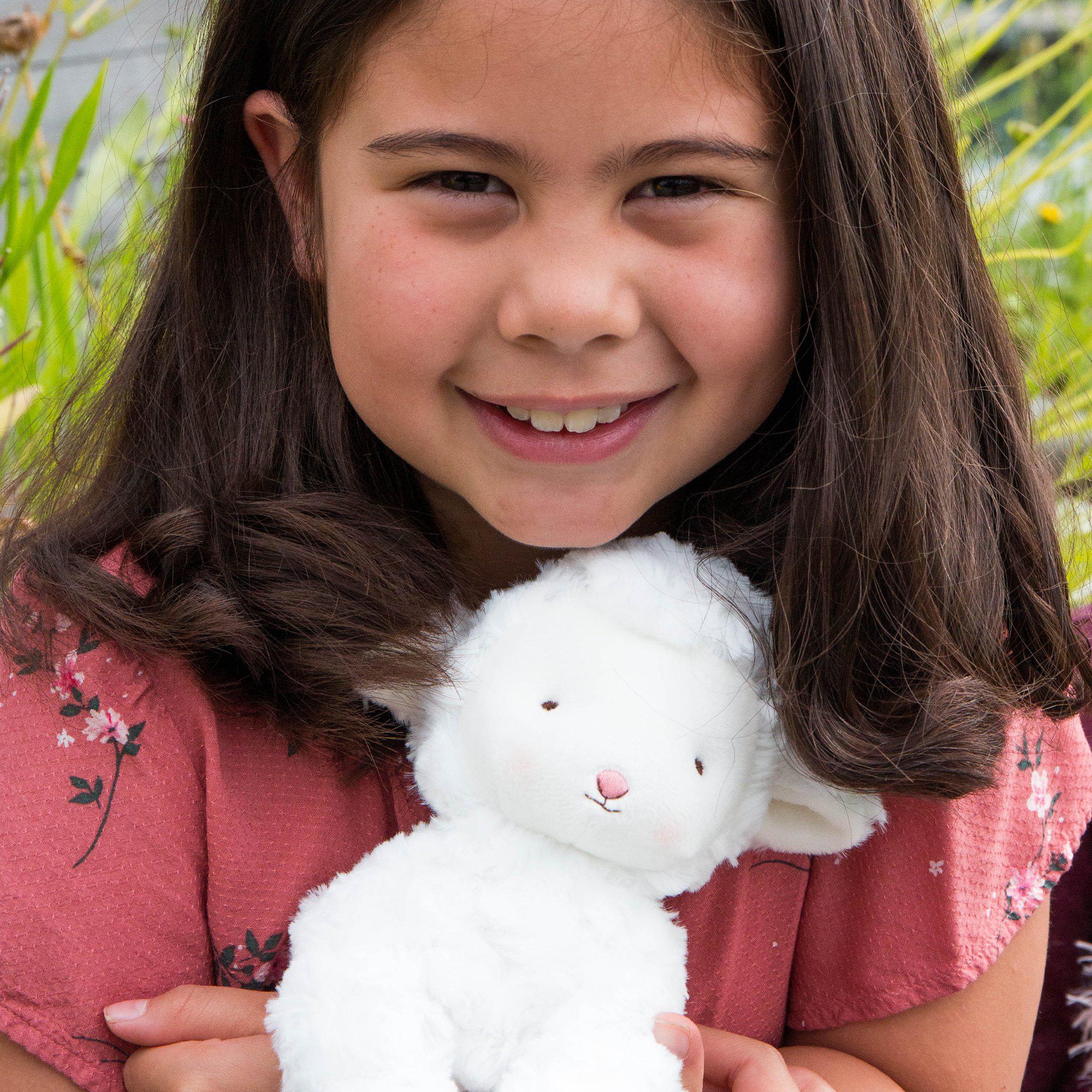 Soft Plush Kiddo Lamb Stuffed Animal - Cute & Cuddly Toy for Kids, Perfect for Nursery Decor, Baby Shower Gifts & Comforting Sleep Companions