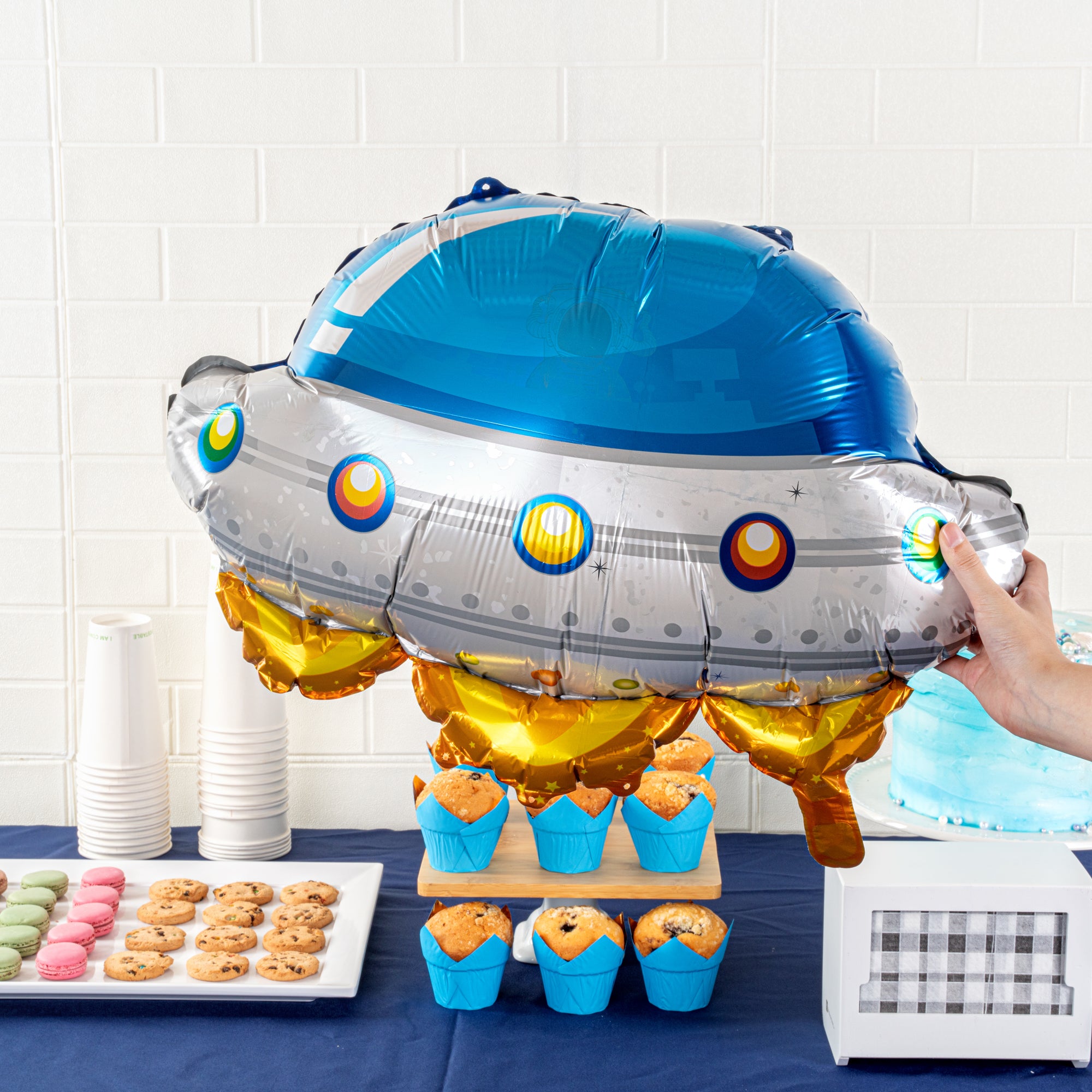 Balloonify Mylar UFO Balloon - 24 3/4 x 20 3/4 Inches - 1 Count Box - Perfect for Space Themed Parties, Baby Showers & Birthday Decorations