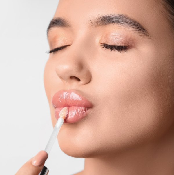 French Vanilla Lip Balm - Natural Flavor Moisturizing Lip Care for Dry & Chapped Lips - Perfect for Winter, Travel & Daily Hydration