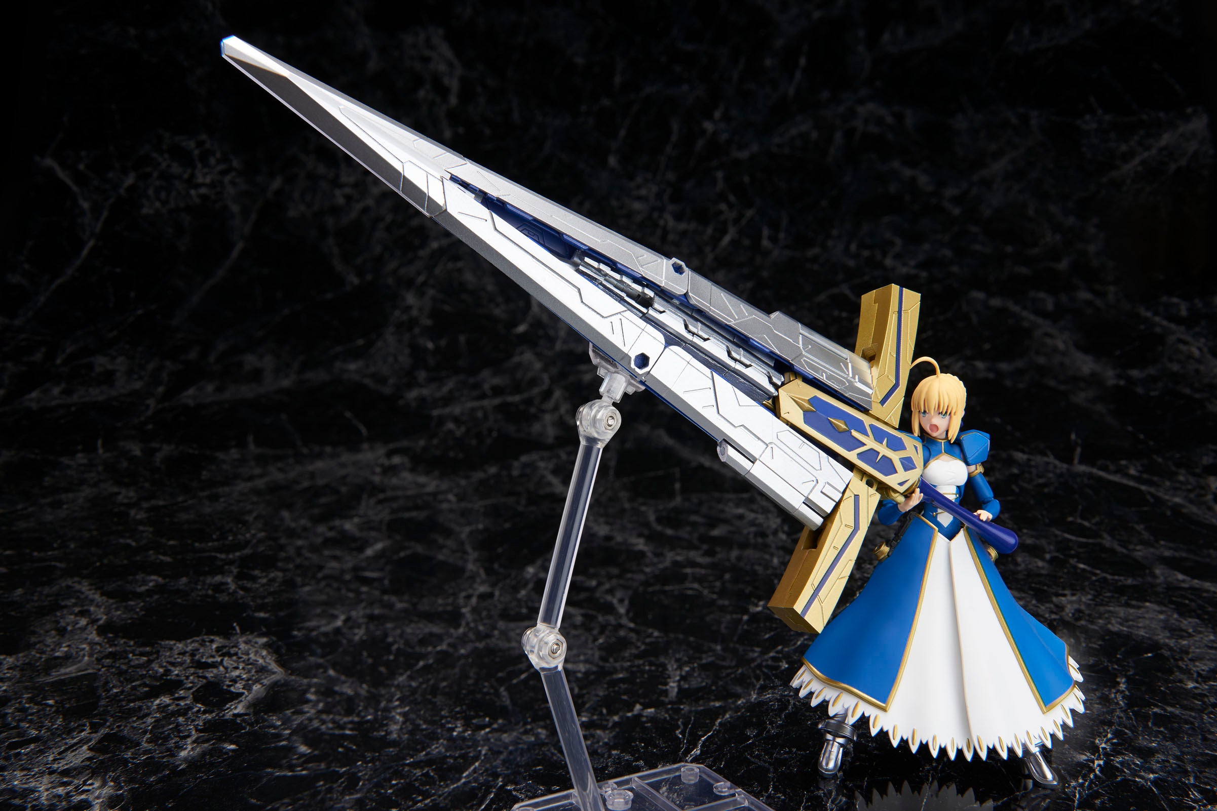 Bandai AGP Saber Altria Pendragon & Variable Excalibur Action Figure - Fate/Grand Order Collectible for Anime Fans & Display