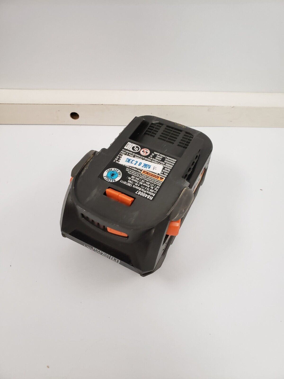 Ridgid R86116VN 18V Cordless Drill - Heavy Duty Power Tool for Woodworking, Metal Drilling & Construction Projects