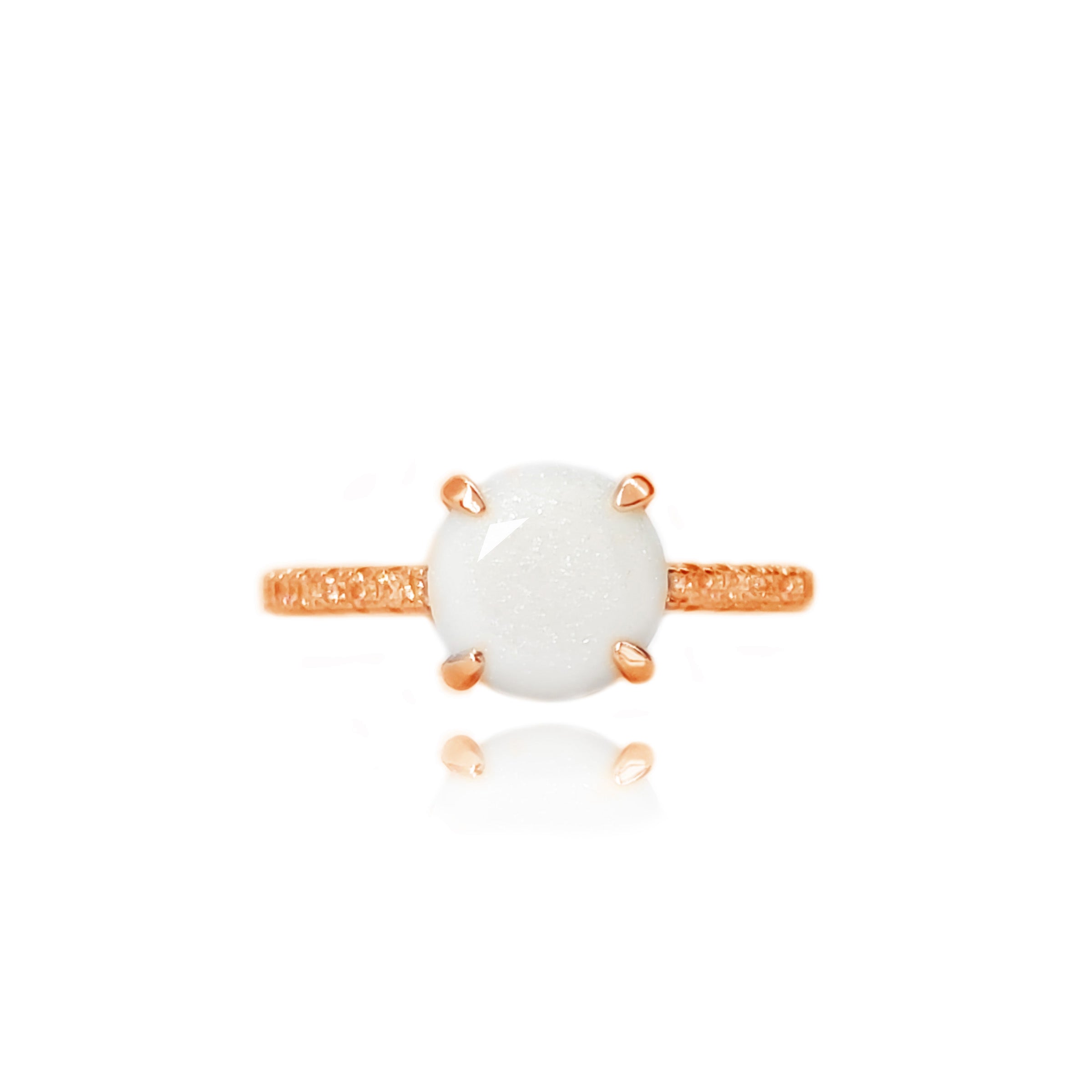 Glamorous Breastmilk Keepsake Ring - Unique Memorial Jewelry for Nursing Moms - Perfect for Breastfeeding Mementos & Special Occasions