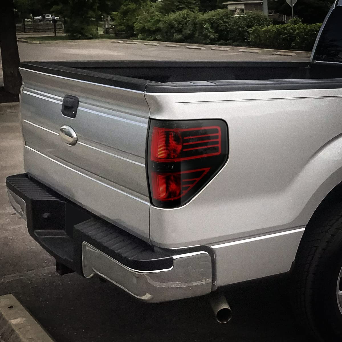 DNA MOTORING TL-ZTL-006-SMBK Pair of Black/Smoked Lens Reflector Tail Lights - Compatible with 2009-2014 Ford F-150 Fleetside Models | Perfect for Truck Upgrades & Nighttime Safety