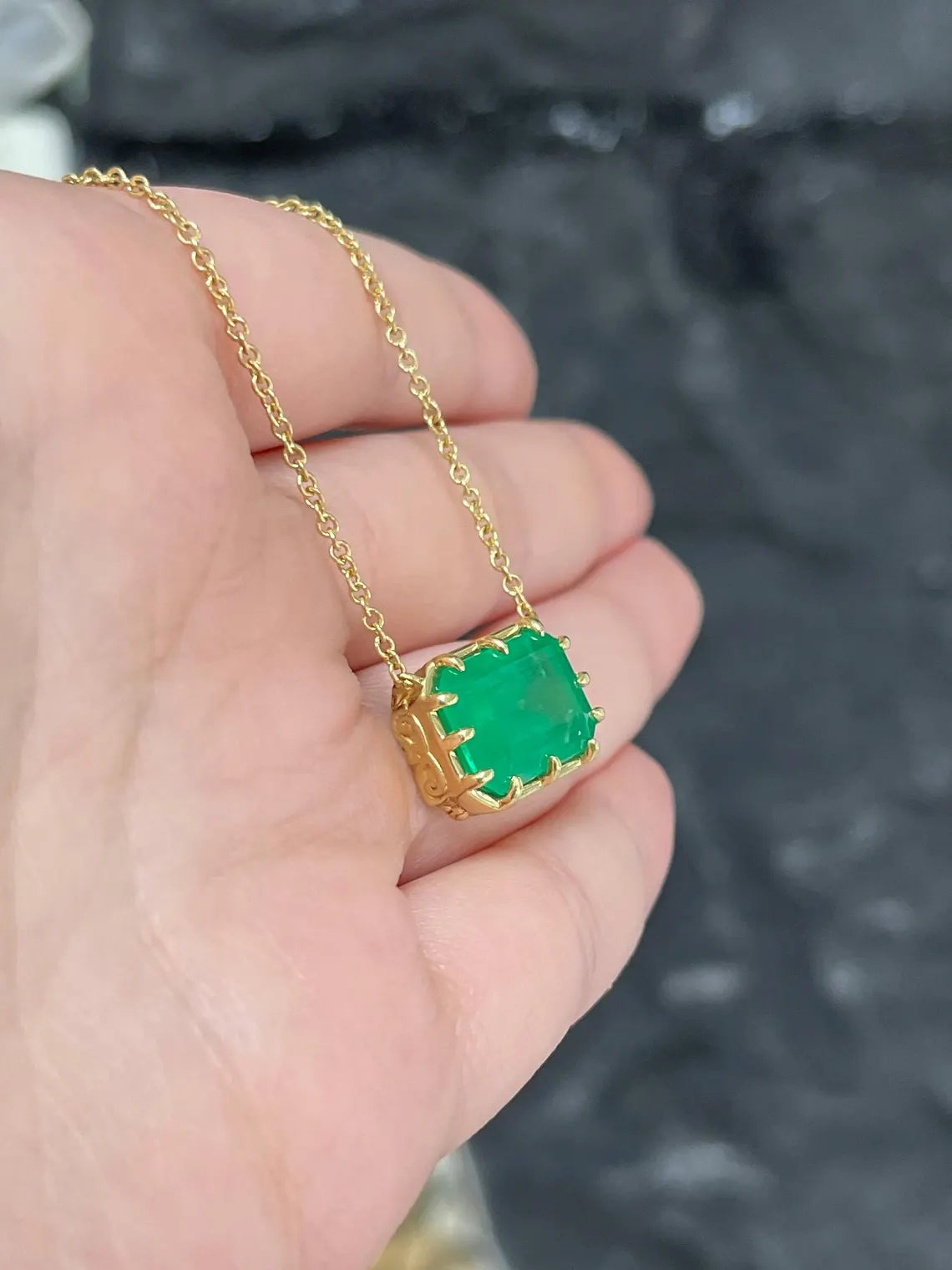 8.52ct Natural Emerald Cut Colombian Emerald Vintage Pendant Necklace - 18K Gold Plated Jewelry for Women, Gift for Mom, Anniversary, Birthday, Wedding