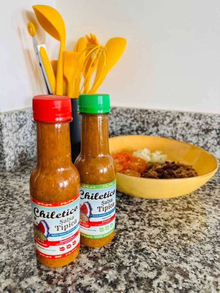 Chiletico Costa Rican Traditional Hot Sauce - 10.5 fl oz Bottle | Authentic Spicy Condiment for Tacos, Burritos, Grilled Meats & Latin Cuisine