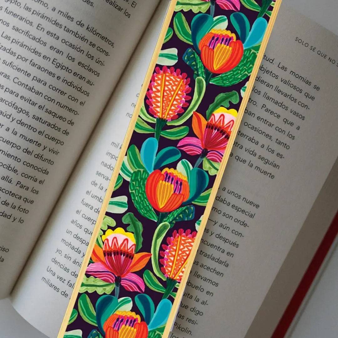Handmade Australian Wooden Bookmark - Natural & Eco-Friendly Reading Accessory for Book Lovers - Perfect Gift for Readers & Book Clubs
