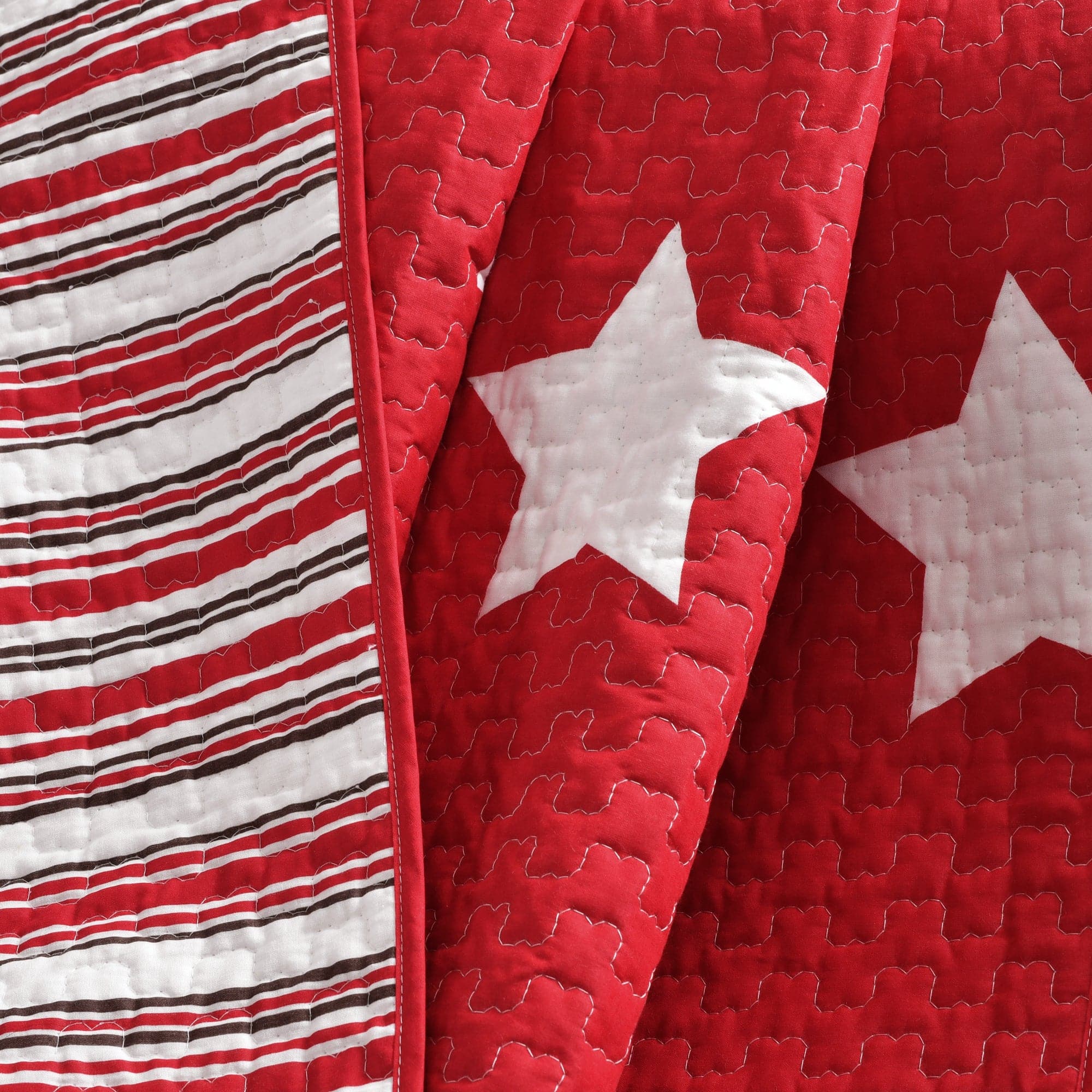Star Reversible Cotton Throw Blanket - Soft & Cozy Double-Sided Design for Couch, Bed & Sofa - Perfect for Home Decor, Gifts & Winter Warmth