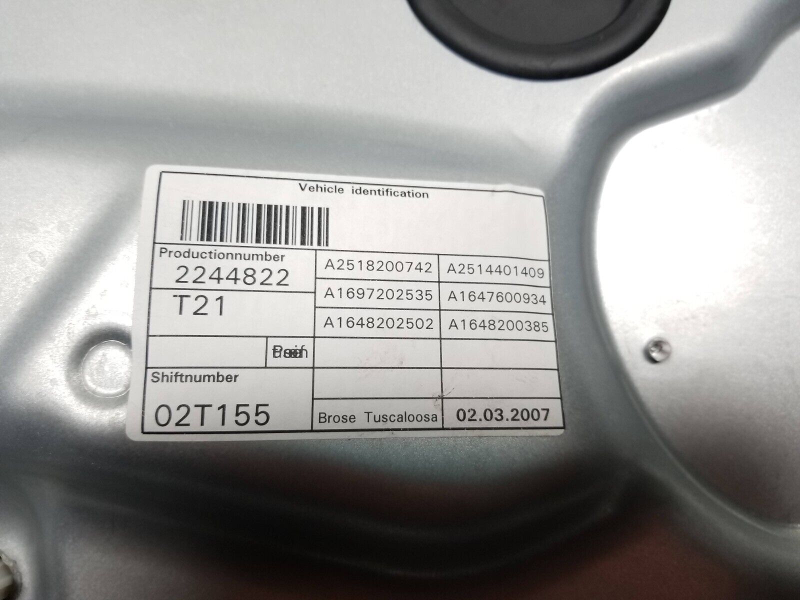2006-2011 Mercedes ML500 Left Front Driver Side Door Window Regulator OEM Replacement - Perfect for Smooth Window Operation & Repair