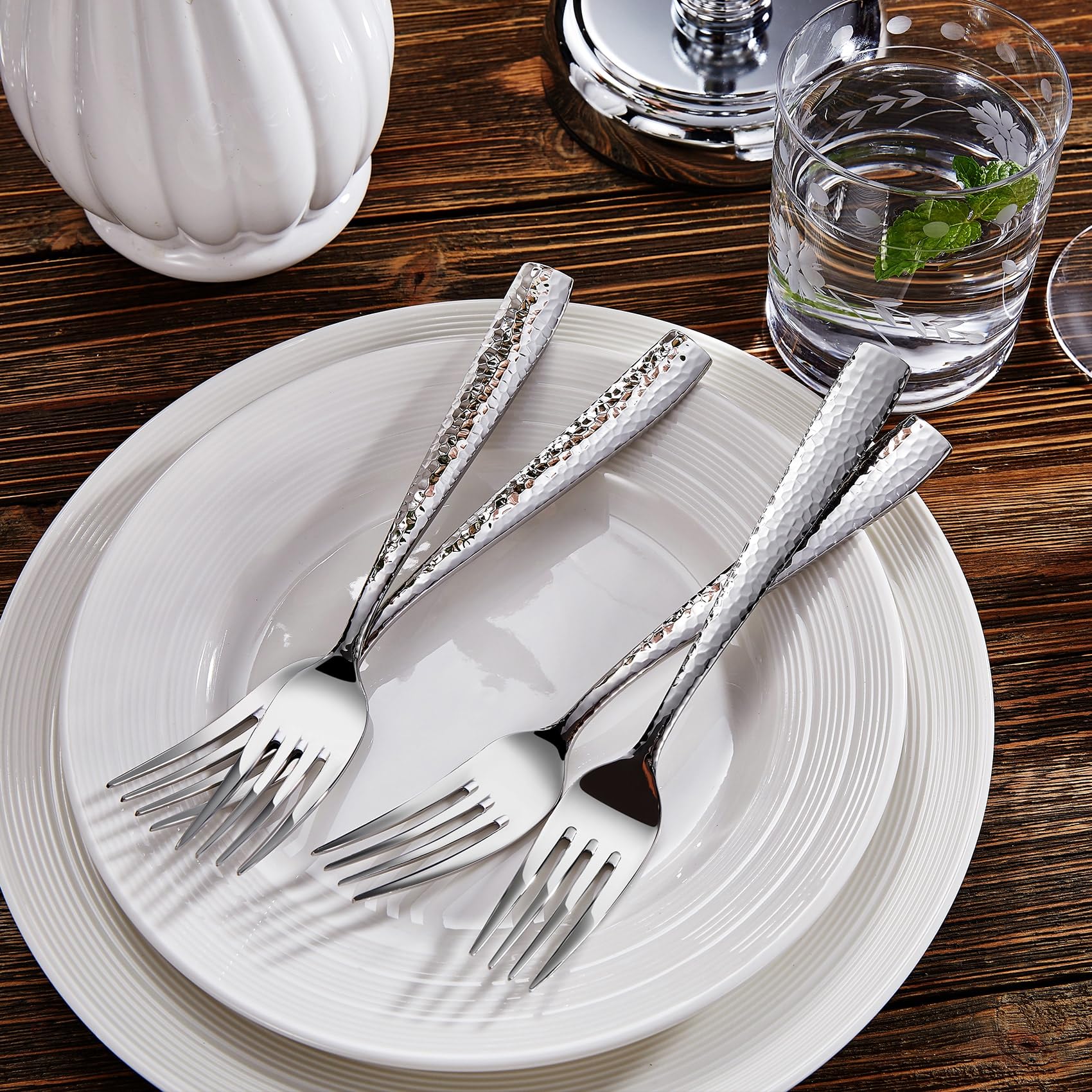 KEAWELL Premium 45-Piece Louis Hammered Silverware Set - 18/10 Stainless Steel Flatware with Squared Edge, Service for 8, Dishwasher Safe - Elegant Dinnerware for Formal Dining, Wedding Gifts & Holiday Entertaining