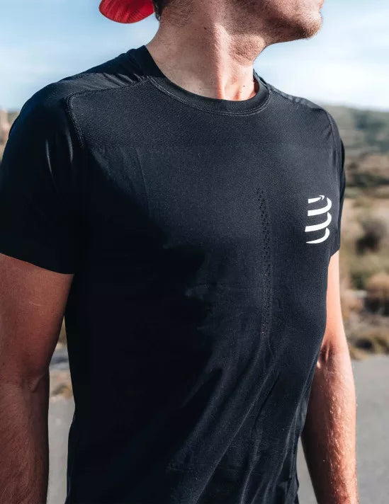Compressport Men's Performance Short Sleeve T-Shirt - Moisture Wicking, Breathable Athletic Shirt for Running, Cycling & Gym Workouts - Black/White