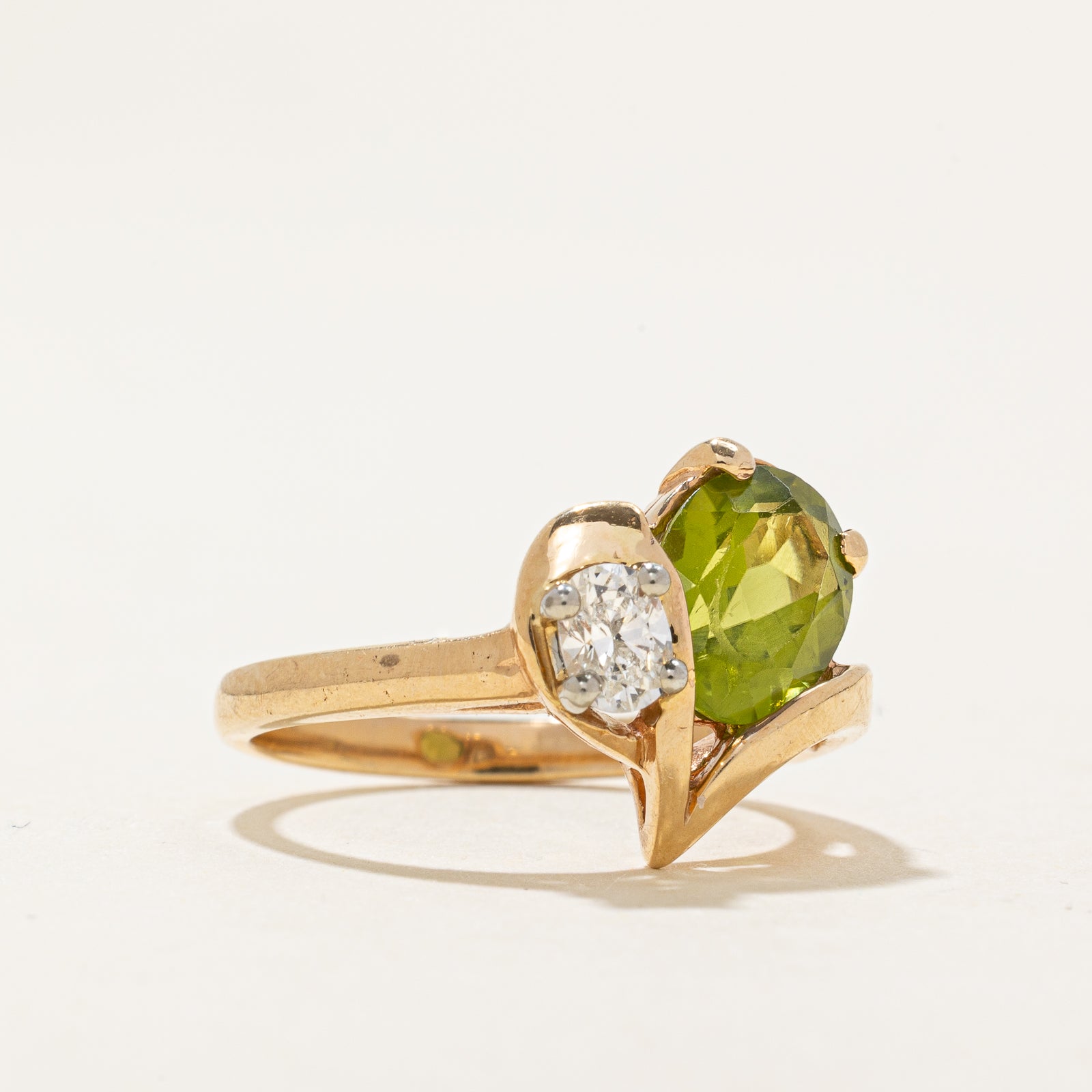 Peridot & Diamond Chevron Ring - 1.76ct Peridot & 0.27ct Diamond - Size 6.75 - Elegant Birthstone Jewelry for Women - Perfect for Weddings, Anniversaries & Special Occasions