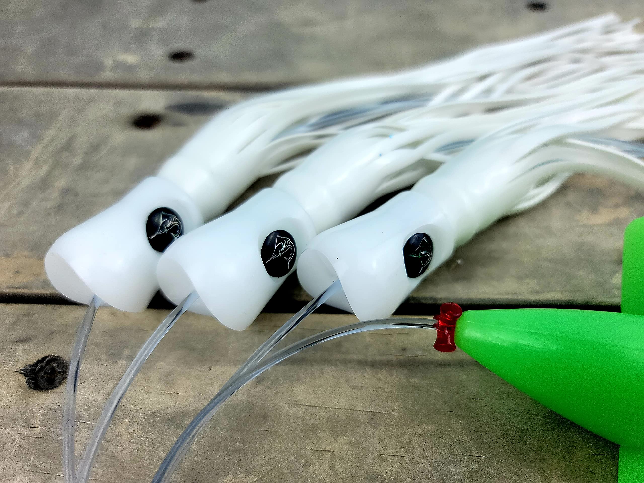 221 Tuna Magic Skipjack Hybrid UV 12 Inch Stainless Steel Jet Head Fishing Daisy Chain Lure for Bluefin Tuna - Perfect for Offshore Trolling and Big Game Fishing