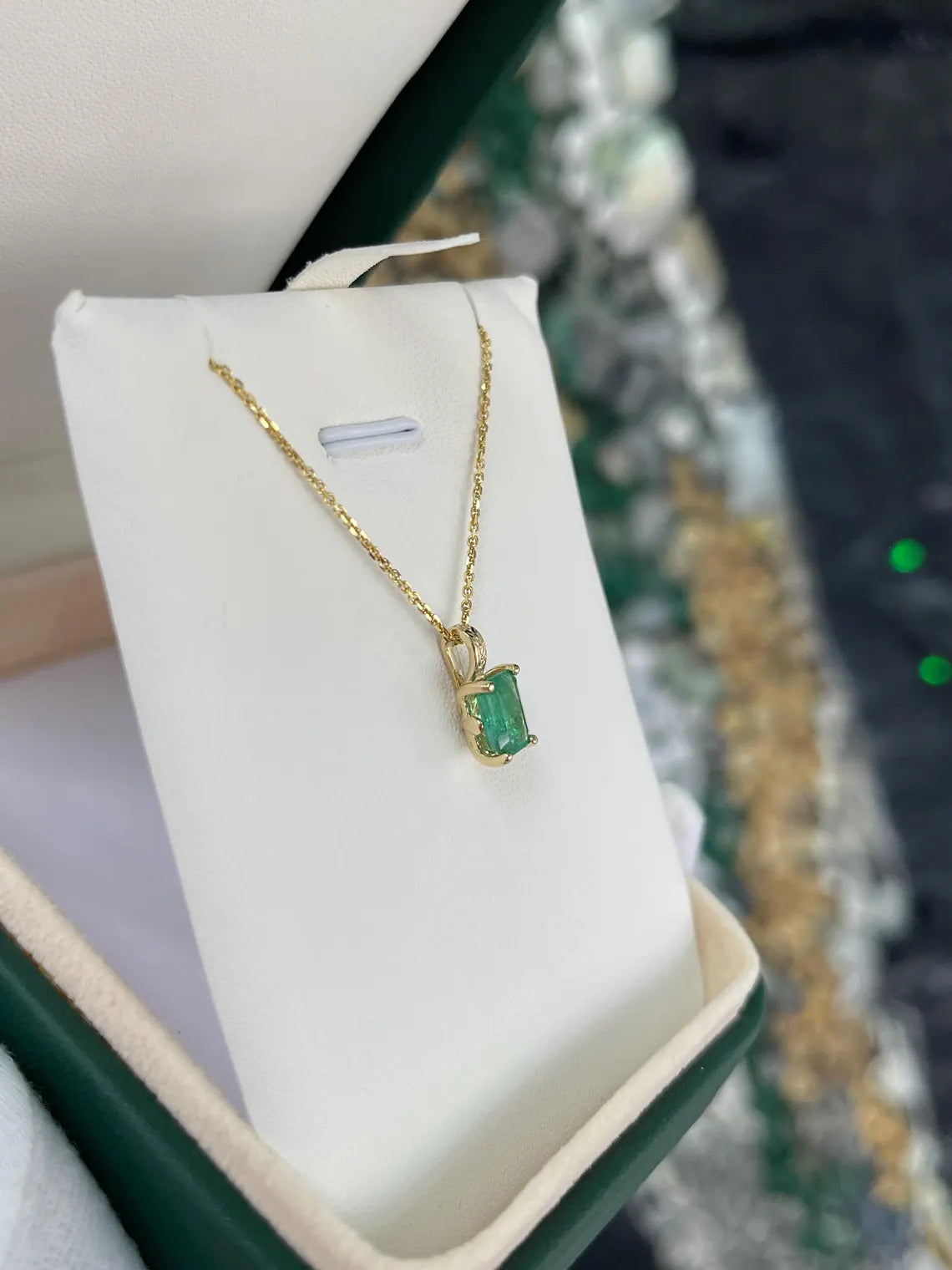 3.50ct Natural Emerald Cut Dark Green Emerald Floral Prong Necklace for Women - Elegant Jewelry Gift for Anniversary, Wedding & Special Occasions