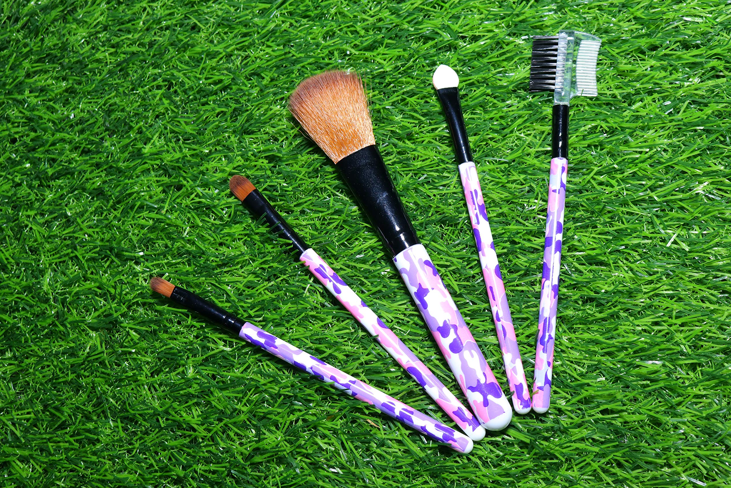 Brands4Ever 5-Piece Mini Makeup Brush Set - Soft Bristles for Eyeshadow, Blush, Foundation & More - Perfect for Travel & On-The-Go Touch Ups