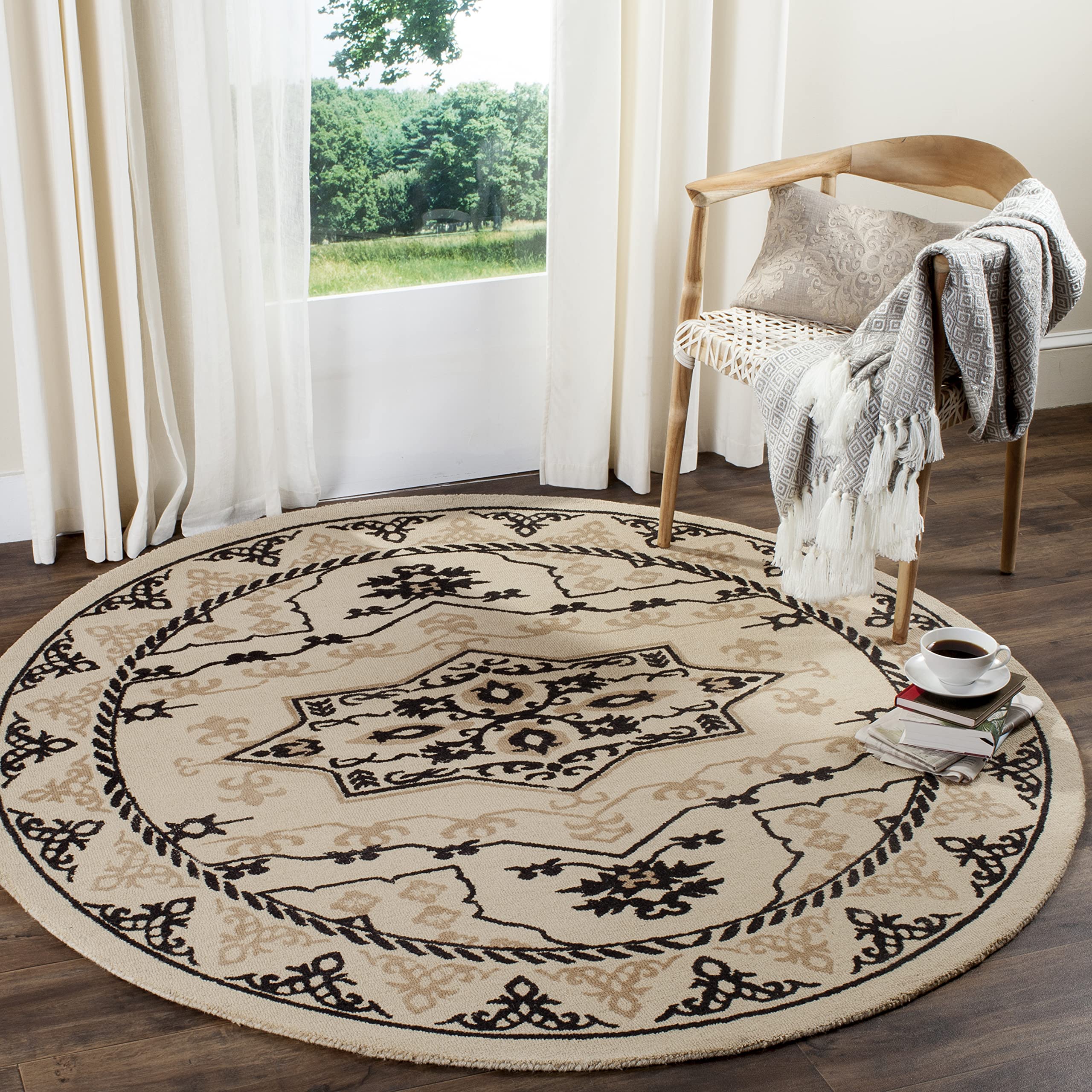 SAFAVIEH Restoration Vintage Collection 6-Foot Round Handmade Distressed Wool Area Rug - Ivory/Charcoal (RVT424A) - Perfect for Living Room, Bedroom, or Office Decor