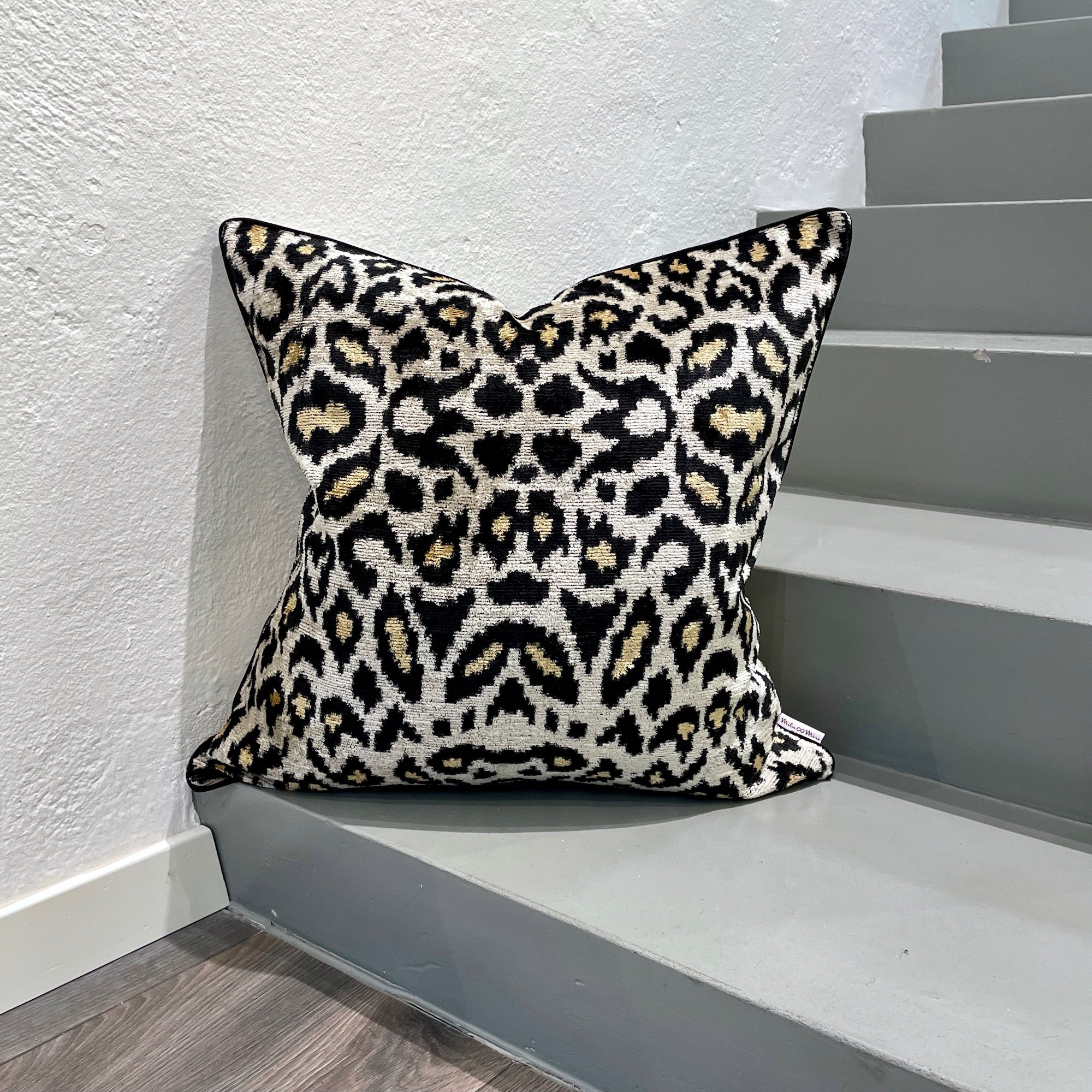 Luxury Velvet Ikat Cushion Cover - Snow Leopard Print Decorative Throw Pillow for Sofa, Bed, Chair - Boho Chic Home Decor & Gift Idea