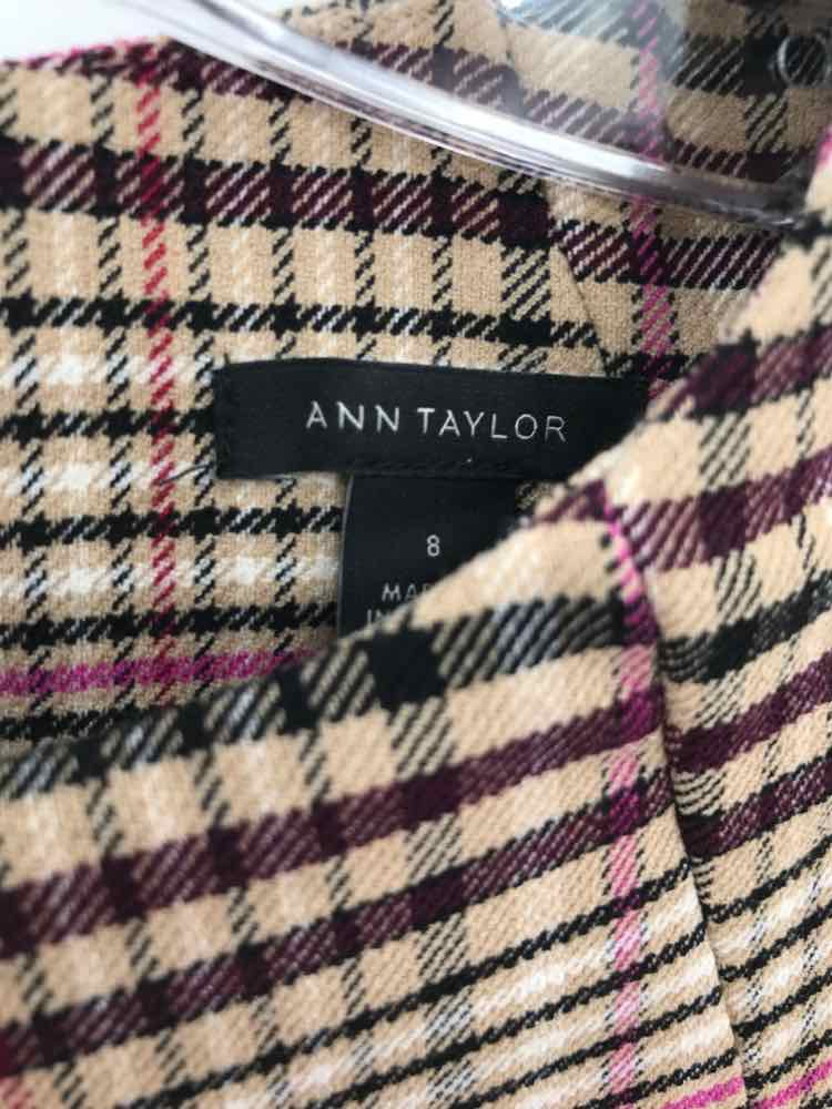 Pre-Owned Ann Taylor Tan Blouse Size 8 - Women's Office Wear & Casual Chic Top for Work & Everyday Outfits