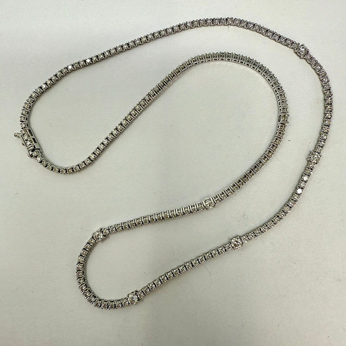 18K White Gold Diamond Tennis Necklace for Women | Elegant Diamond Necklace for Wedding, Anniversary & Special Occasions | Dainty Everyday Jewelry Gift