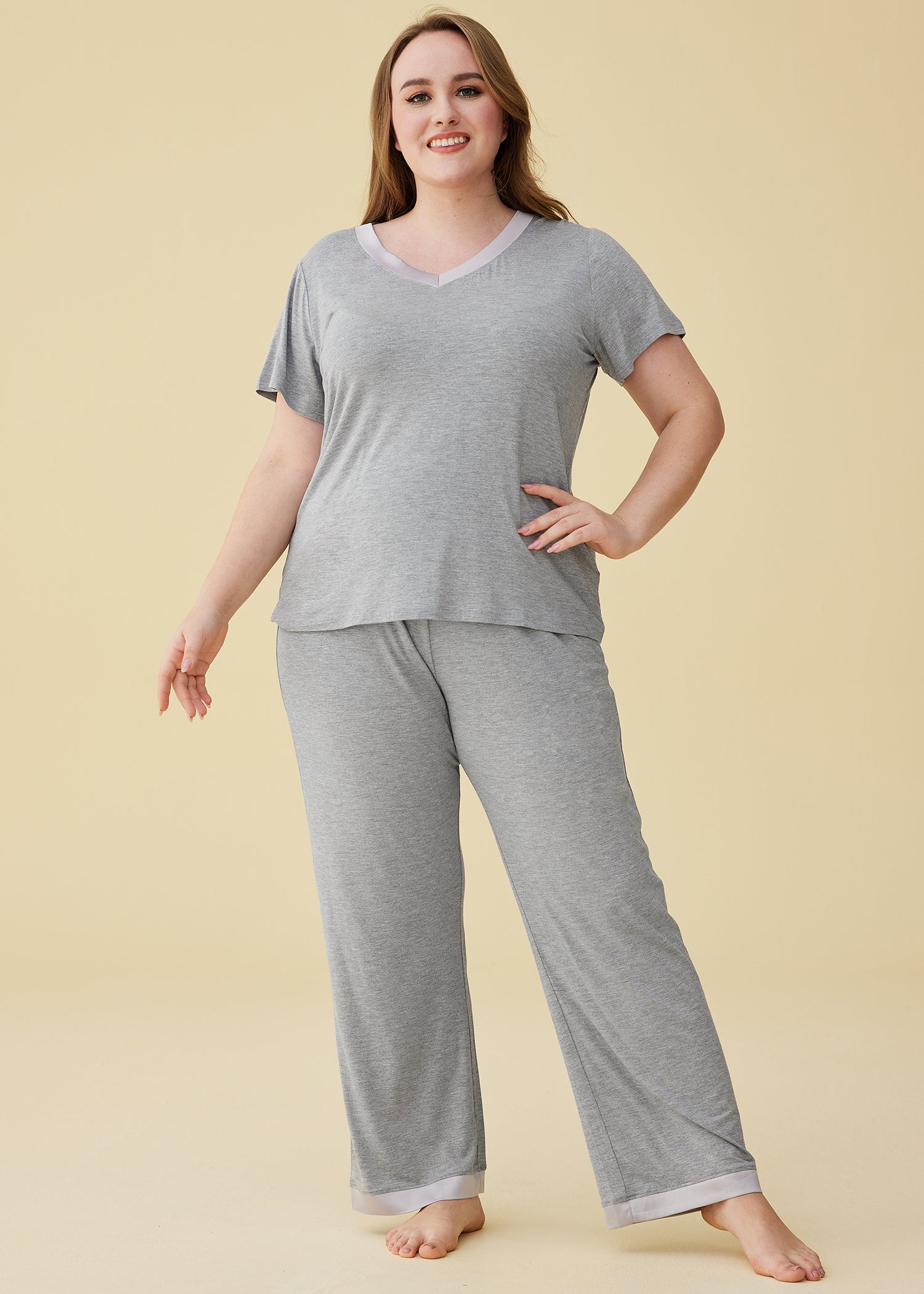 Women's Bamboo Sleepwear Set - Soft Short Sleeve Top & Comfortable Pants Pajamas for Lounge & Nightwear | Eco-Friendly Bamboo Fabric for All-Season Comfort