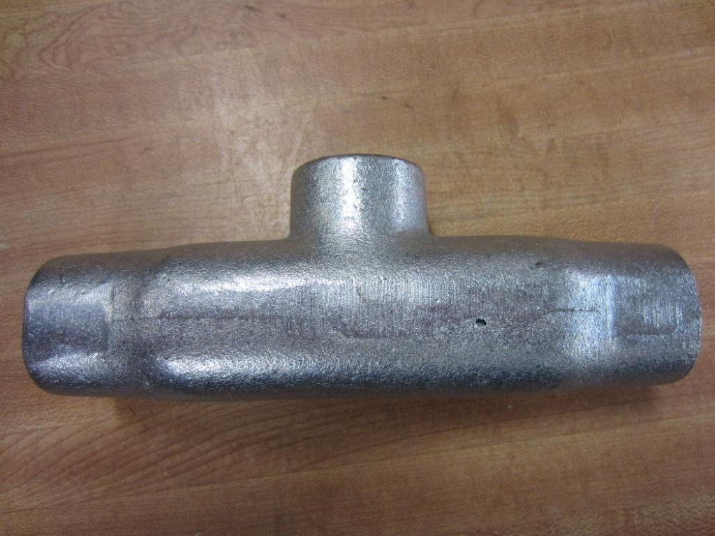 Appleton T100 1 Inch Iron COND Body Type T - Heavy Duty Electrical Conduit Fitting for Industrial and Commercial Wiring Applications