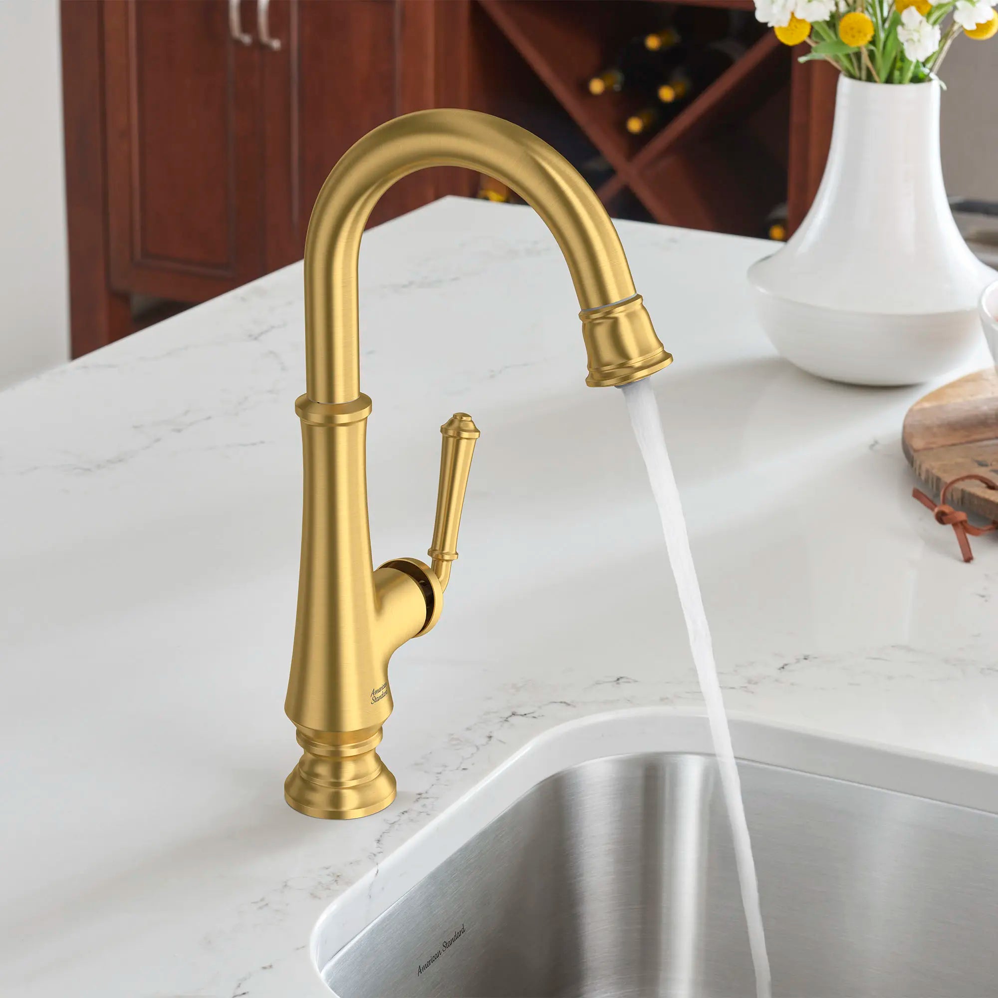 Delancey® Single Handle Pull Down Kitchen Faucet - 1.5 GPM/5.7 LPM Water Flow - Modern Stainless Steel Bar Sink Faucet for Home & Commercial Use - Perfect for Washing Dishes, Filling Pots & Cleaning Vegetables