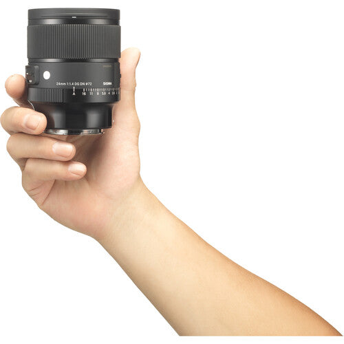 Sigma 24mm f/1.4 DG DN Art Lens for Sony E Mount & Leica L - Ultra Wide Aperture Prime Lens for Low Light Photography, Street & Landscape Shooting