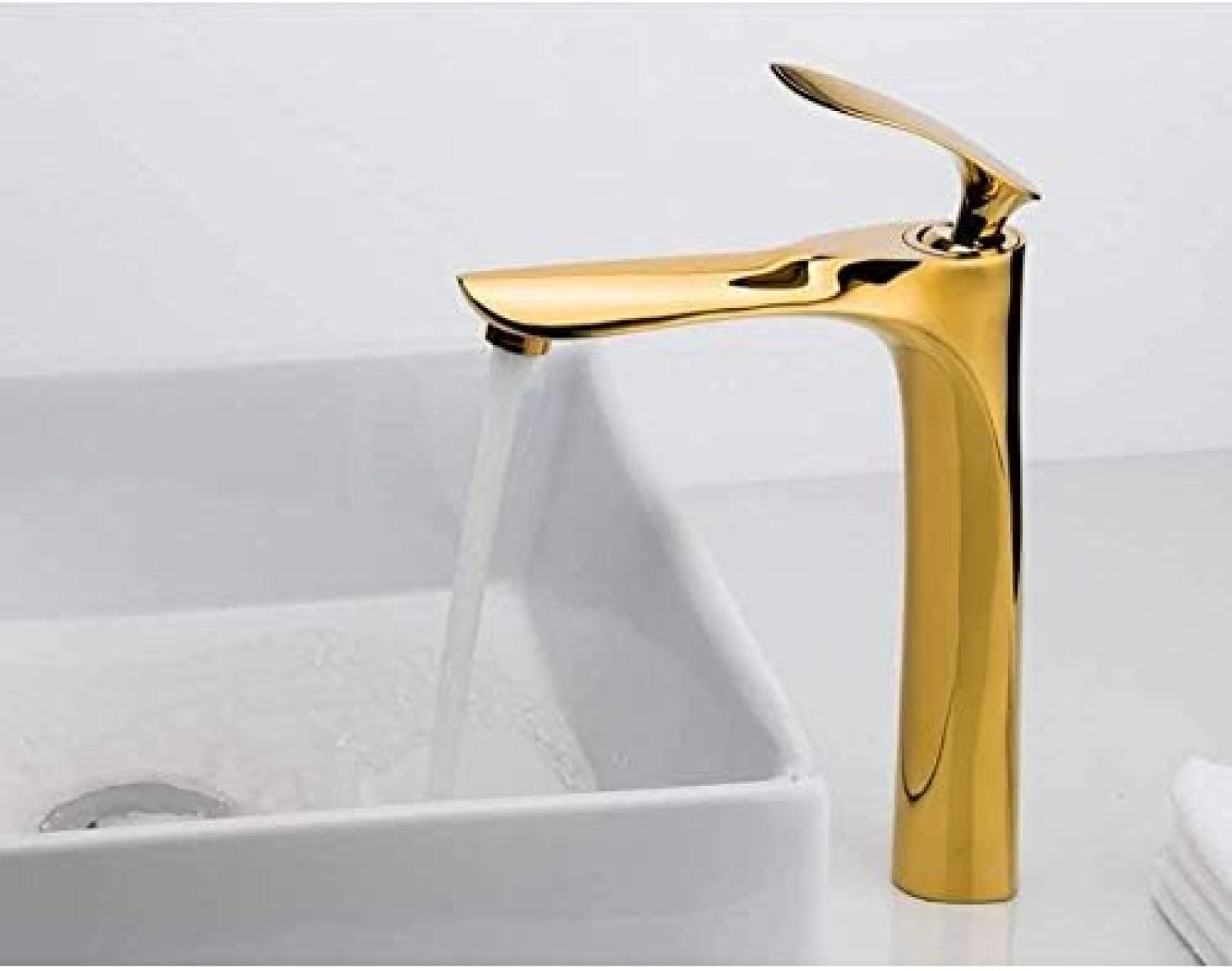 Luxury Gold Kitchen Faucet - Single Handle Brass Sink Mixer Tap with Hot & Cold Water Control for Modern Kitchen & Bathroom | High-Quality Durable Design for Daily Use & Home Decor